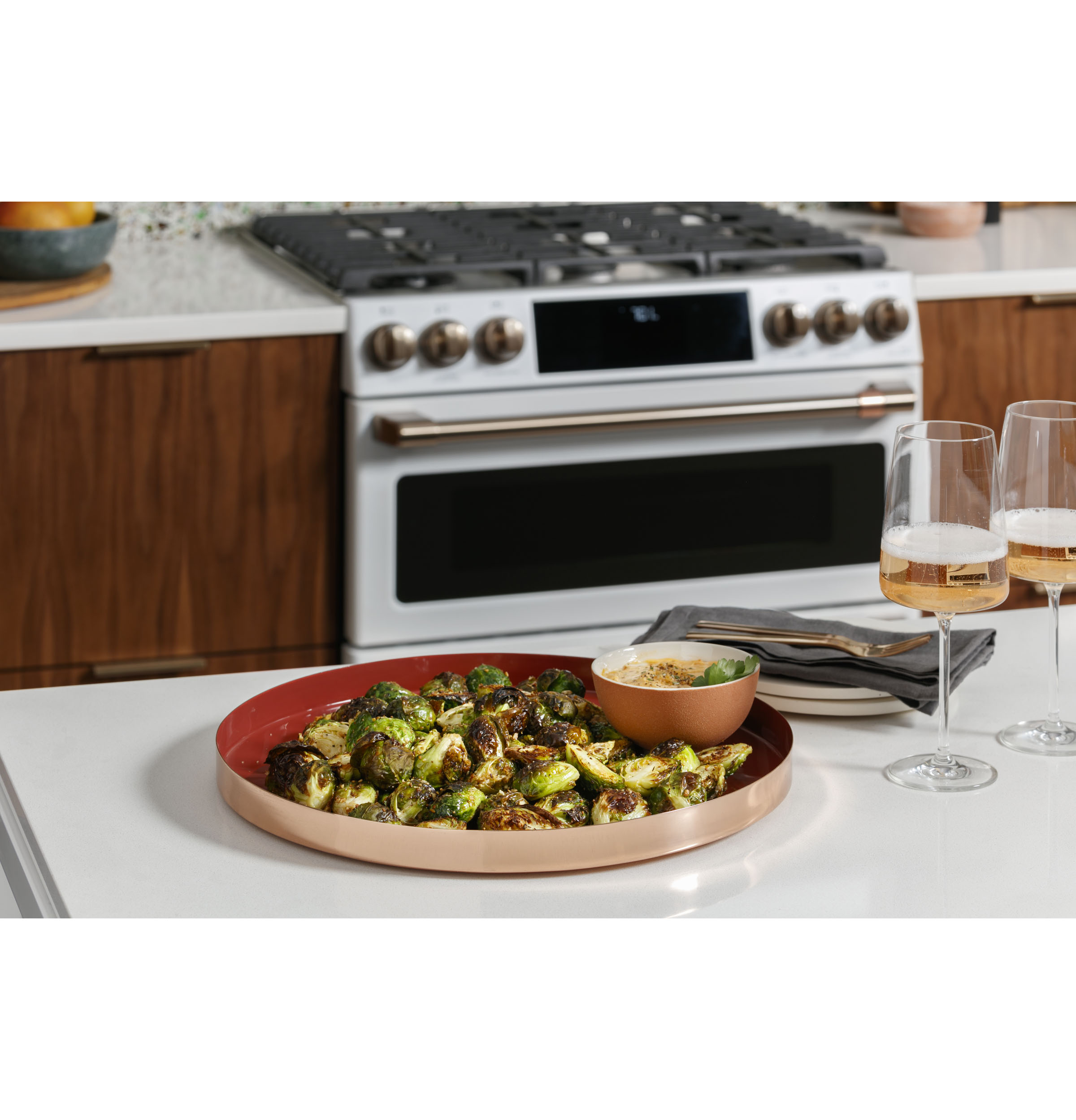 Cafe CGS700P4MW2 Café™ 30" Smart SlideIn, FrontControl, Gas Range