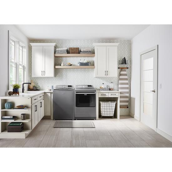 Model: MVW7230HC-2 | Maytag Smart Top Load Washer with Extra Power Button - 5.2 cu. ft.