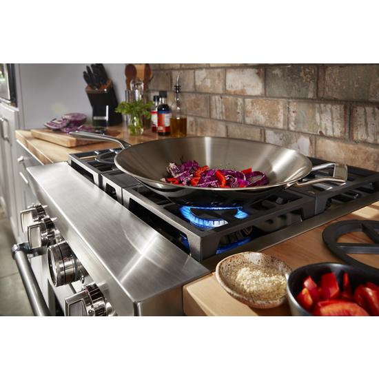 Model: KFDC500JBK | KitchenAid KitchenAid® 30'' Smart Commercial-Style Dual Fuel Range with 4 Burners