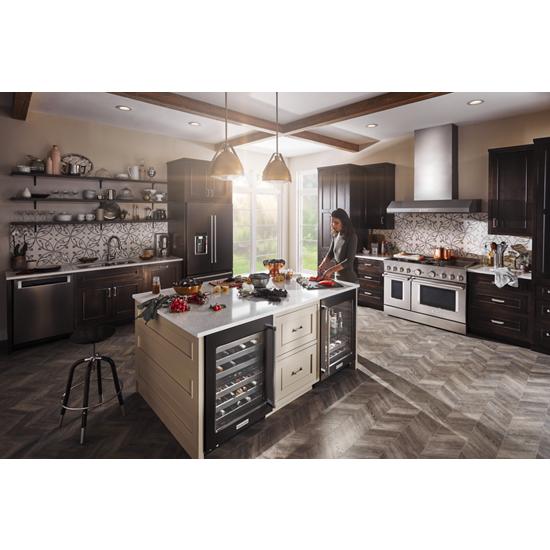 Model: KFGC558JSS | KitchenAid KitchenAid® 48'' Smart Commercial-Style Gas Range with Griddle