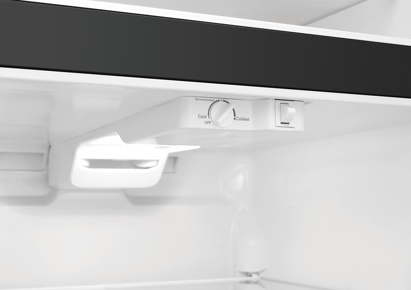 Model: FFTR1835VS | Frigidaire 18 Cu. Ft. Garage Ready Top Freezer Refrigerator