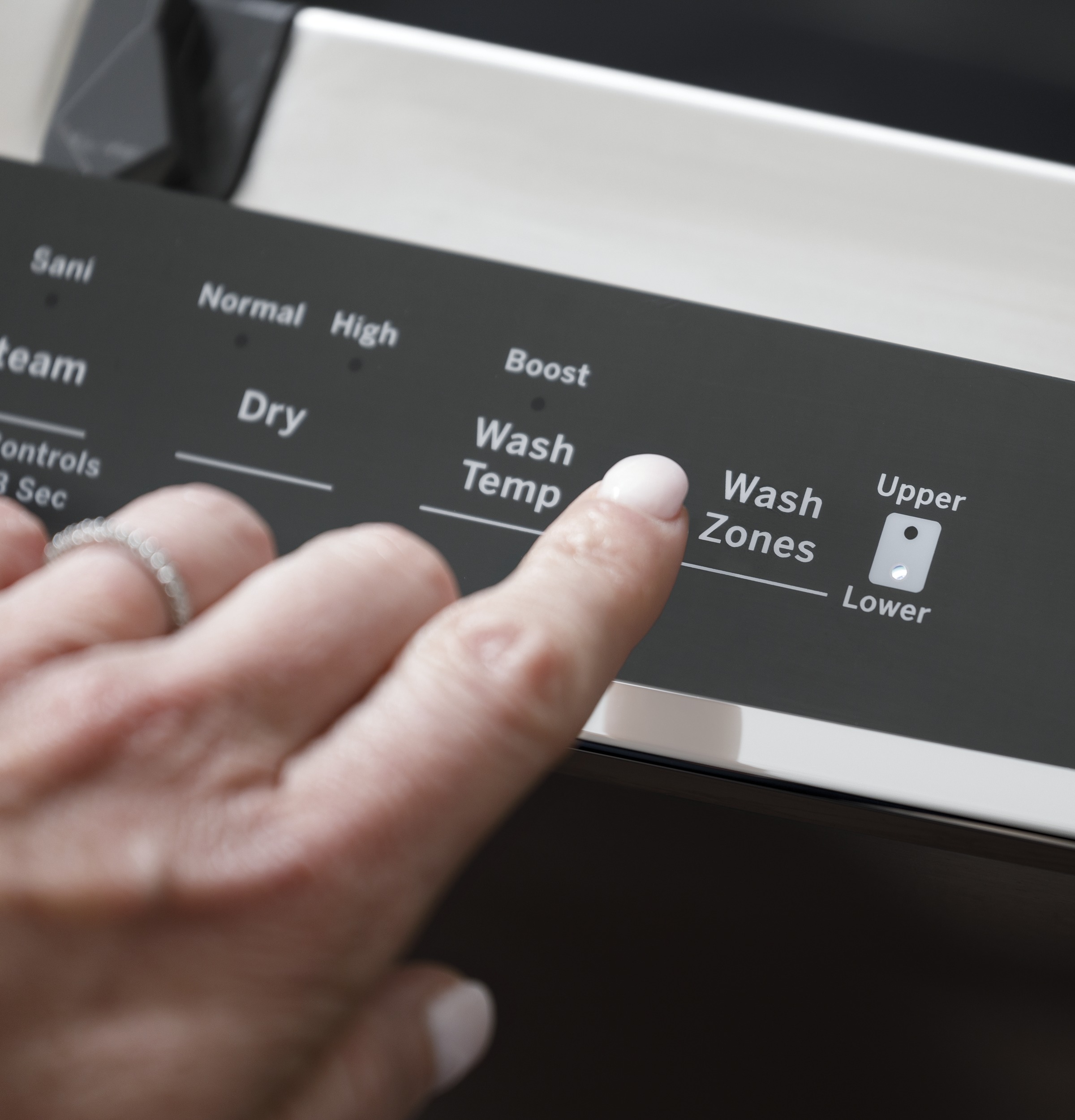 GE GDT645SGNBB GE® ENERGY STAR® Top Control with Stainless Steel