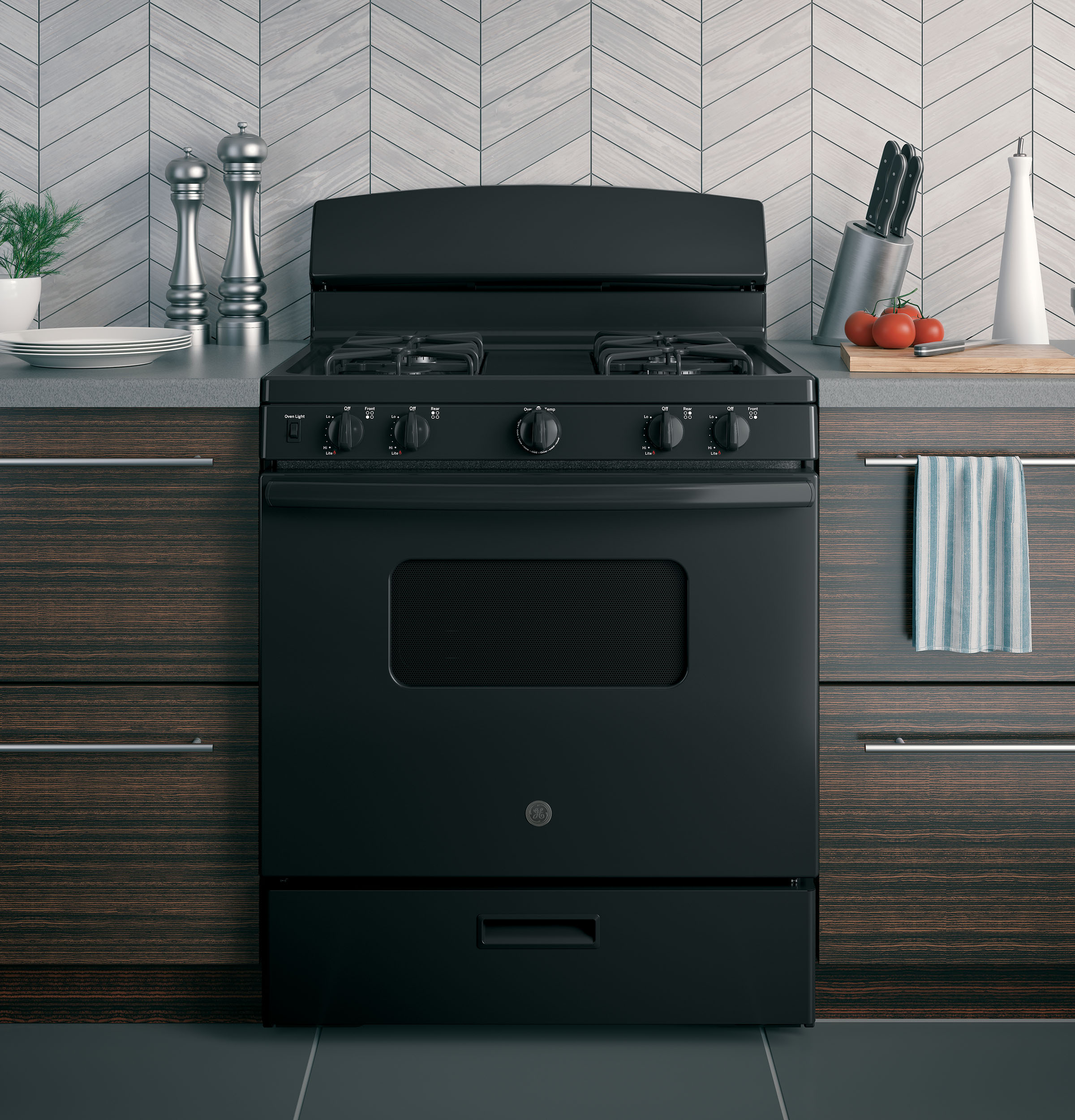 Model: JGBS10DEMBB - S/D  | GE GE® 30" Free-Standing Front Control Gas Range