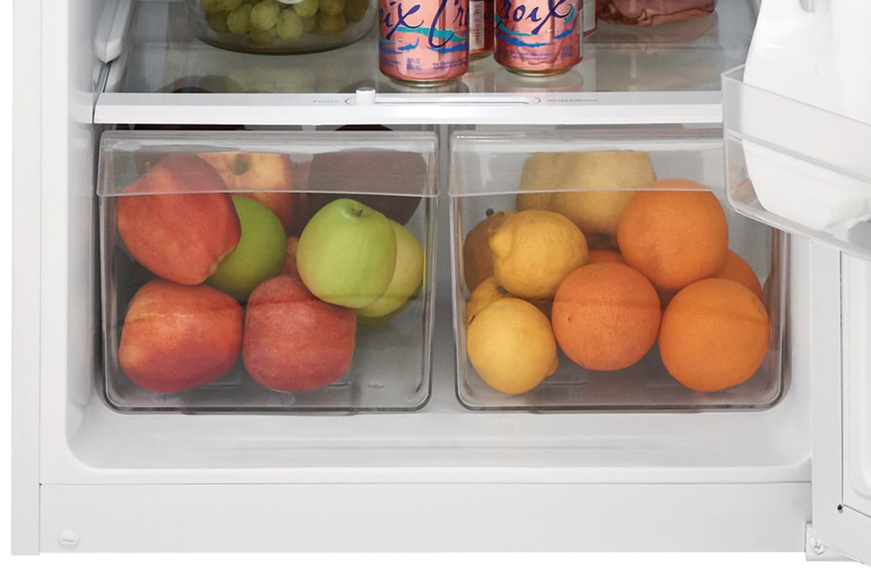 Model: FFET1022UB | Frigidaire 10 Cu. Ft. Garage Ready Top Freezer Apartment-Size Refrigerator