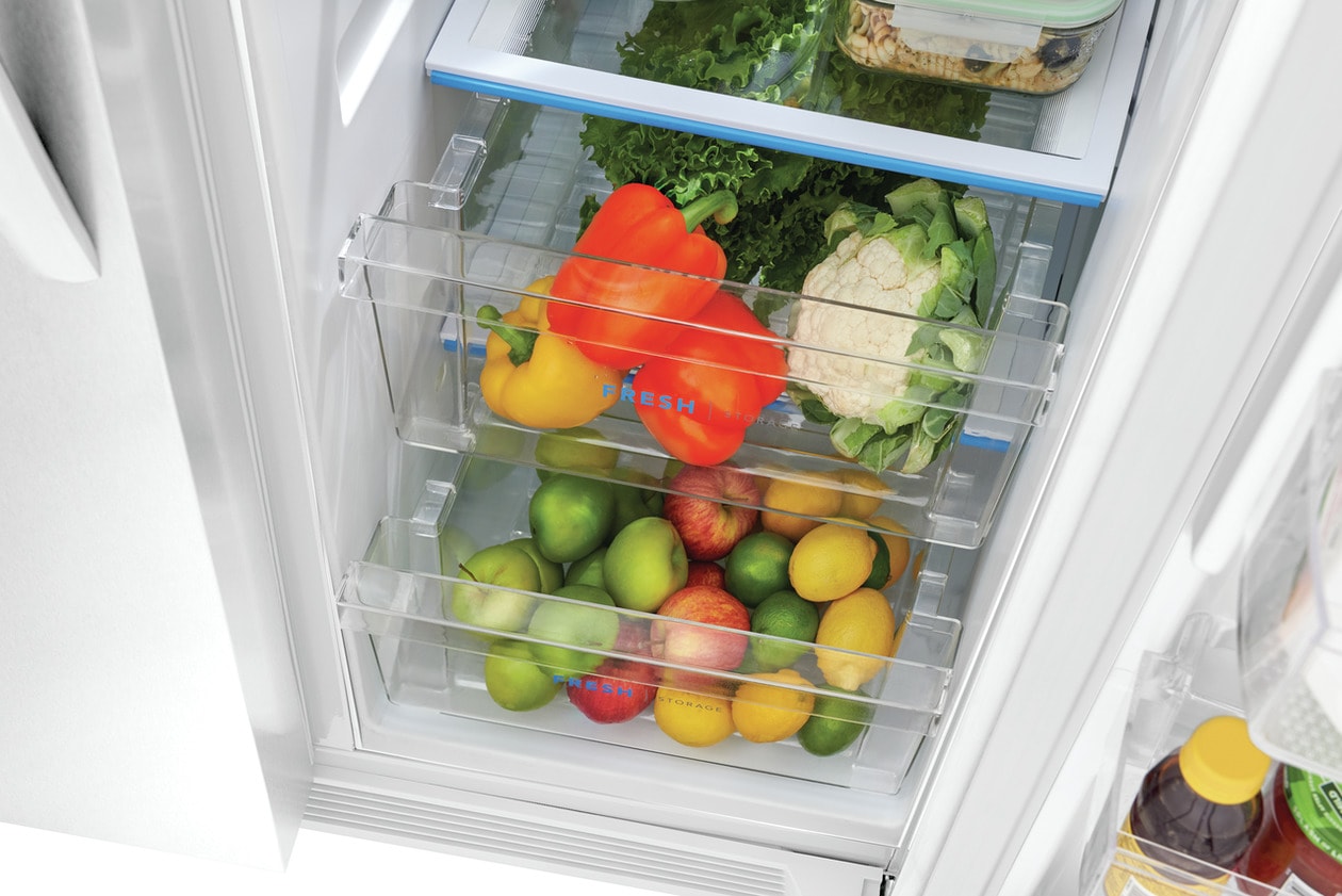 Model: FRSS2323AW | Frigidaire 22 Cu. Ft. 33" Standard Depth Side by Side Refrigerator
