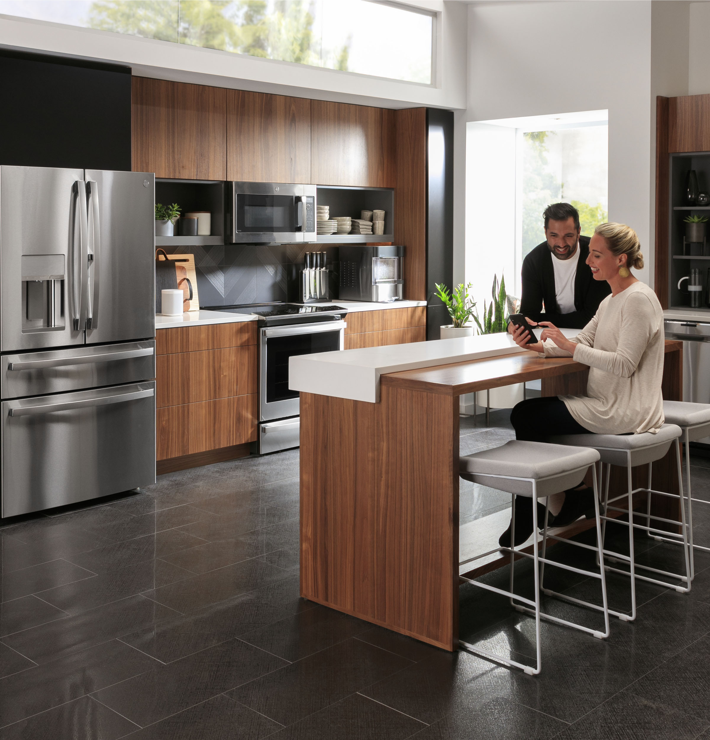 GE Profile PVM9179SKSS GE Profile™ 1.7 Cu. Ft. Convection Overthe