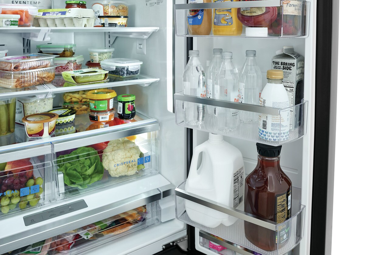 Model: GRFC2353AD | Frigidaire Gallery 23 Cu. Ft. Counter-Depth French Door Refrigerator