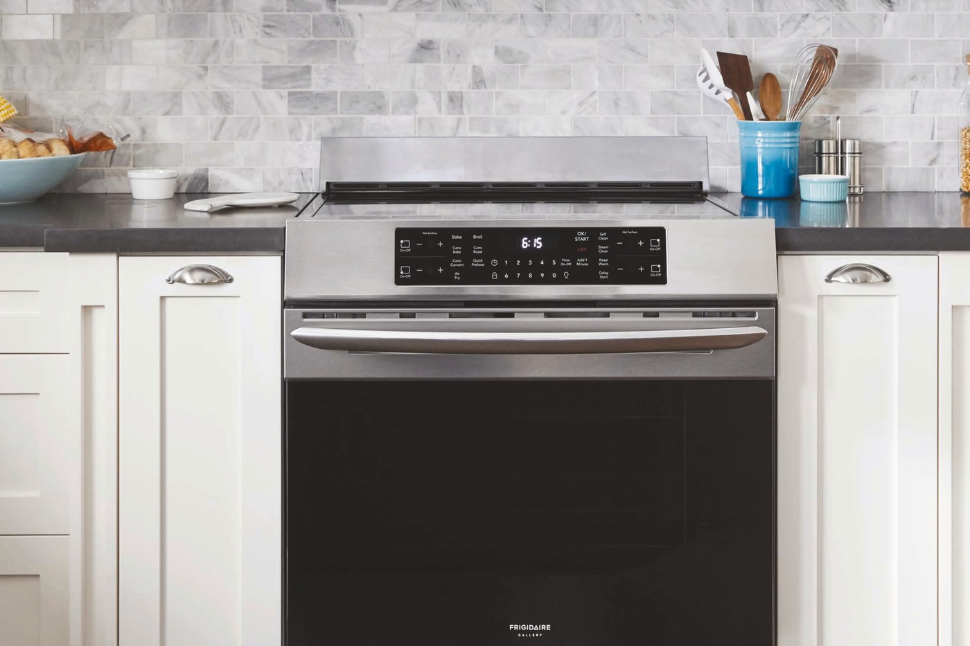 Model: FRIGBKSPL | Frigidaire Front Control Freestanding Range 4" Backsplash Trim Kit