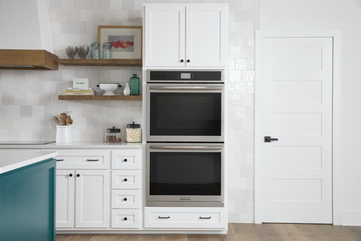 Model: WO27TRM3SS | Frigidaire 27" Wall Oven Stainless Steel Trim