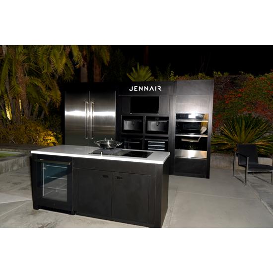 Model: JUWFR242HM | Jenn-Air NOIR™ 24" Built-In Undercounter Wine Cellar - RIght Swing