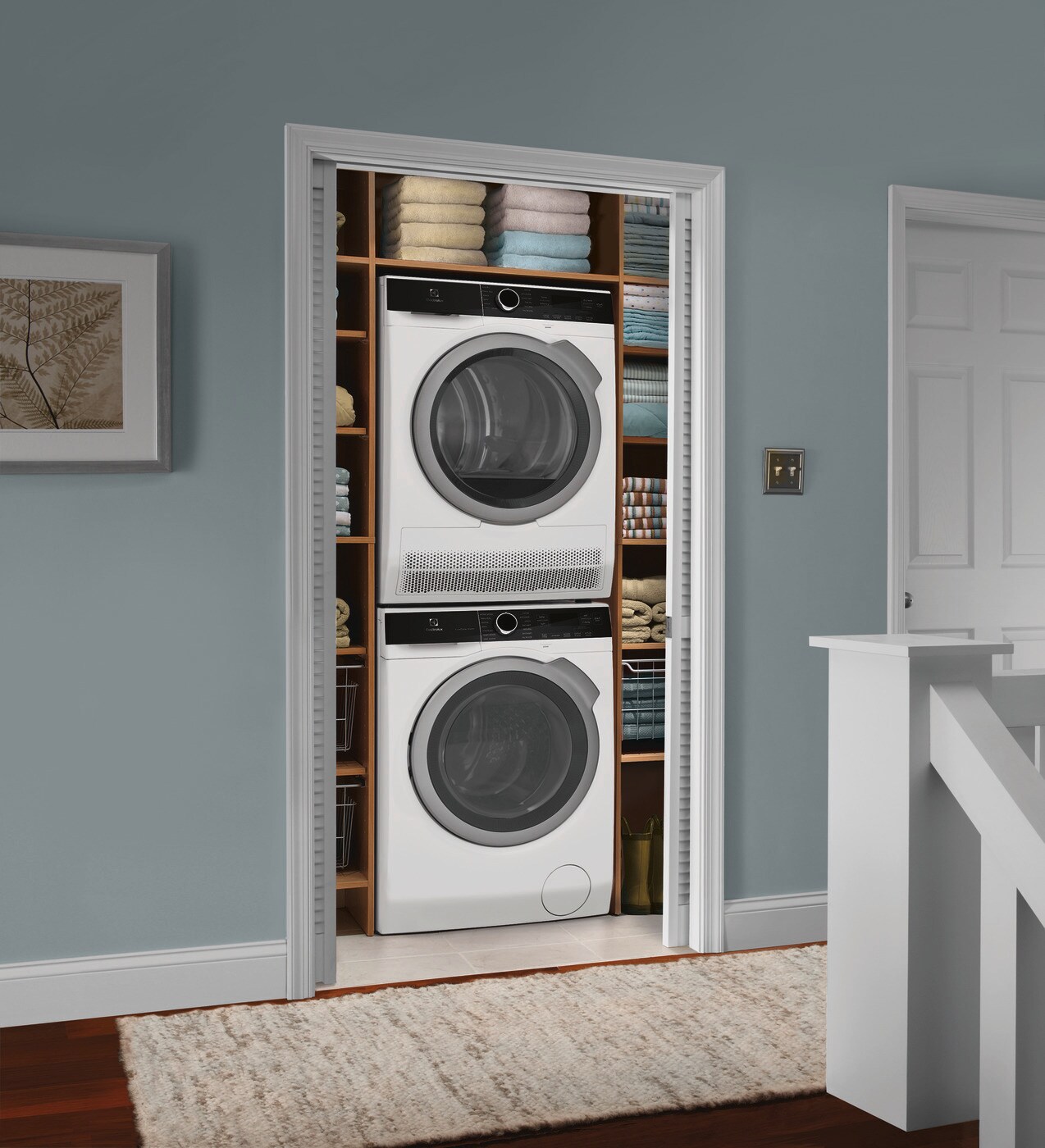 Model: ELFW4222AW | Electrolux 24" Compact Washer with LuxCare Wash System - 2.4 Cu. Ft.