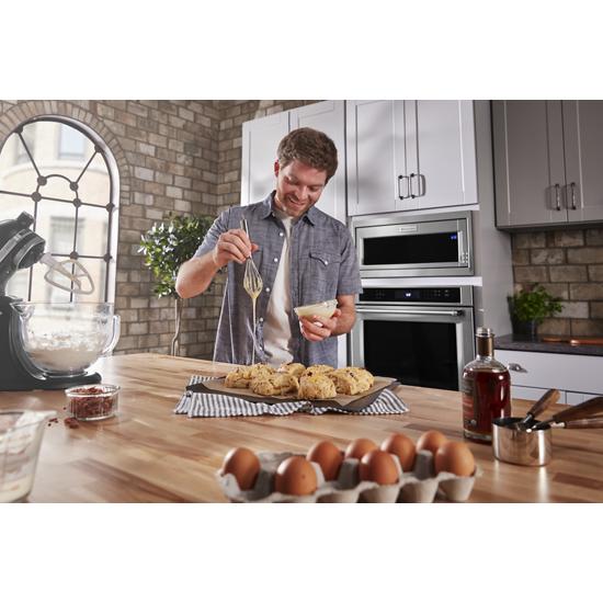 KitchenAid KMBT5011KSS 1000 Watt BuiltIn Low Profile Microwave