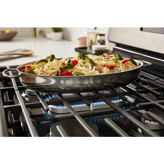 Model: WFG505M0MS-OB | Whirlpool 5.1 Cu. Ft. Freestanding Gas Range with Edge to Edge Cooktop