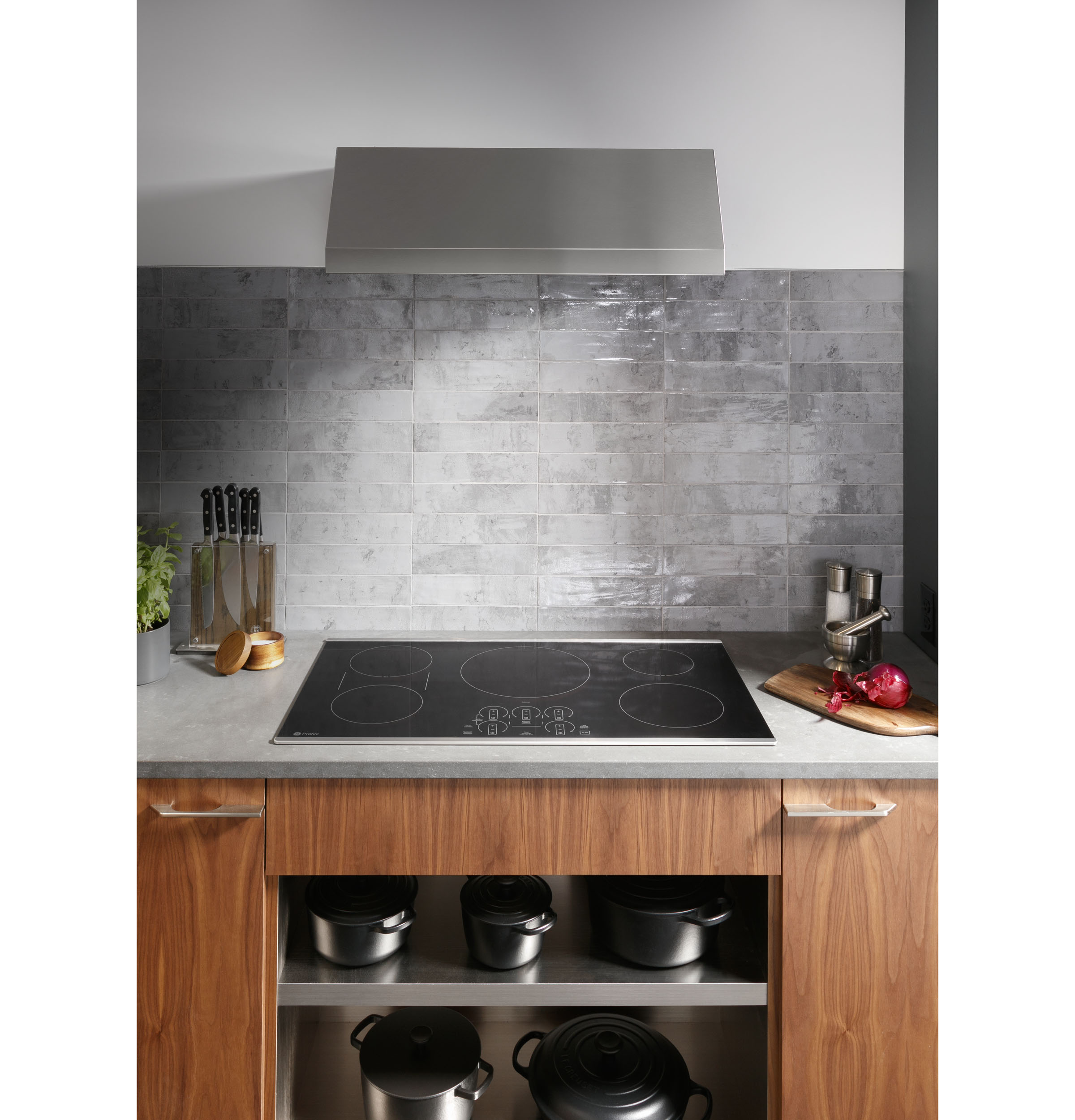 GE Profile PHP9036STSS GE Profile™ 36" BuiltIn Touch Control