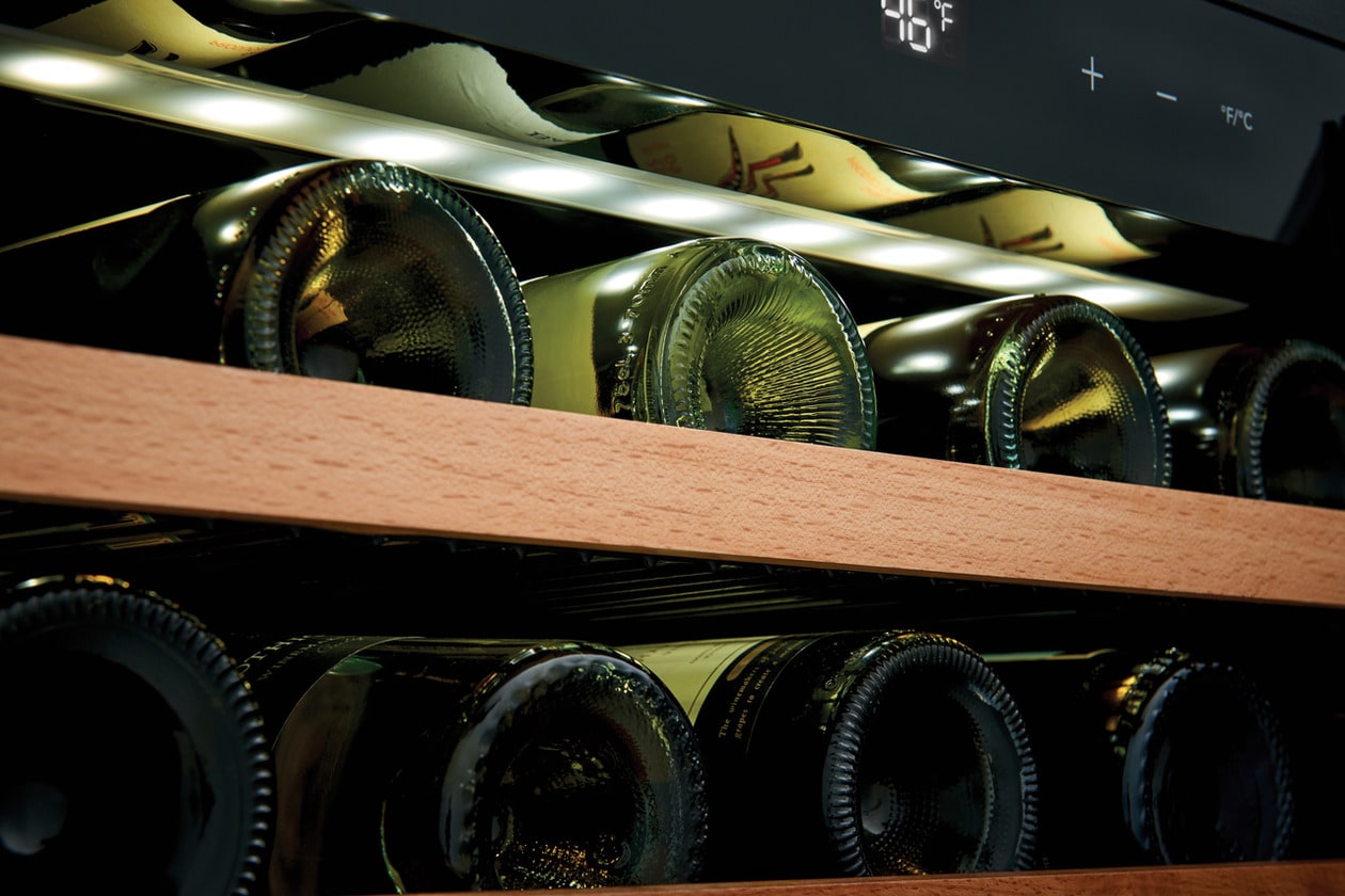 Frigidaire wine cooler shelves hotsell