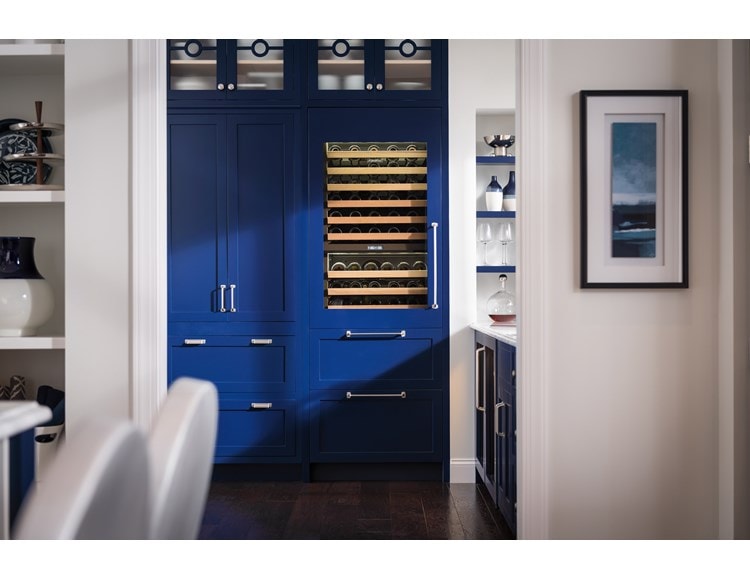 Model: IW-30RA-LH | Sub-Zero 30" Designer Wine Storage with Refrigerator Drawers - Panel Ready