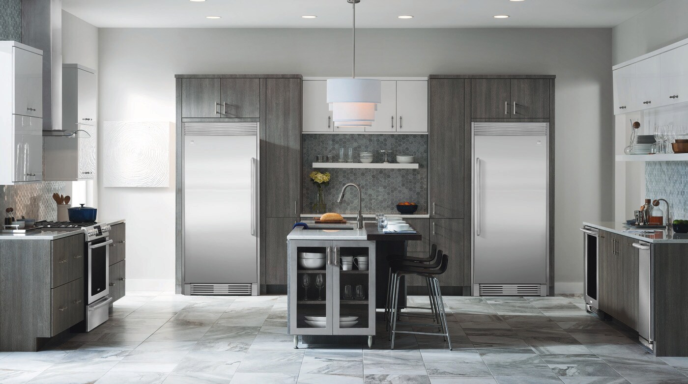 Model: UR15IM20RS | Electrolux 15" Ice Maker with Right Hinge Door