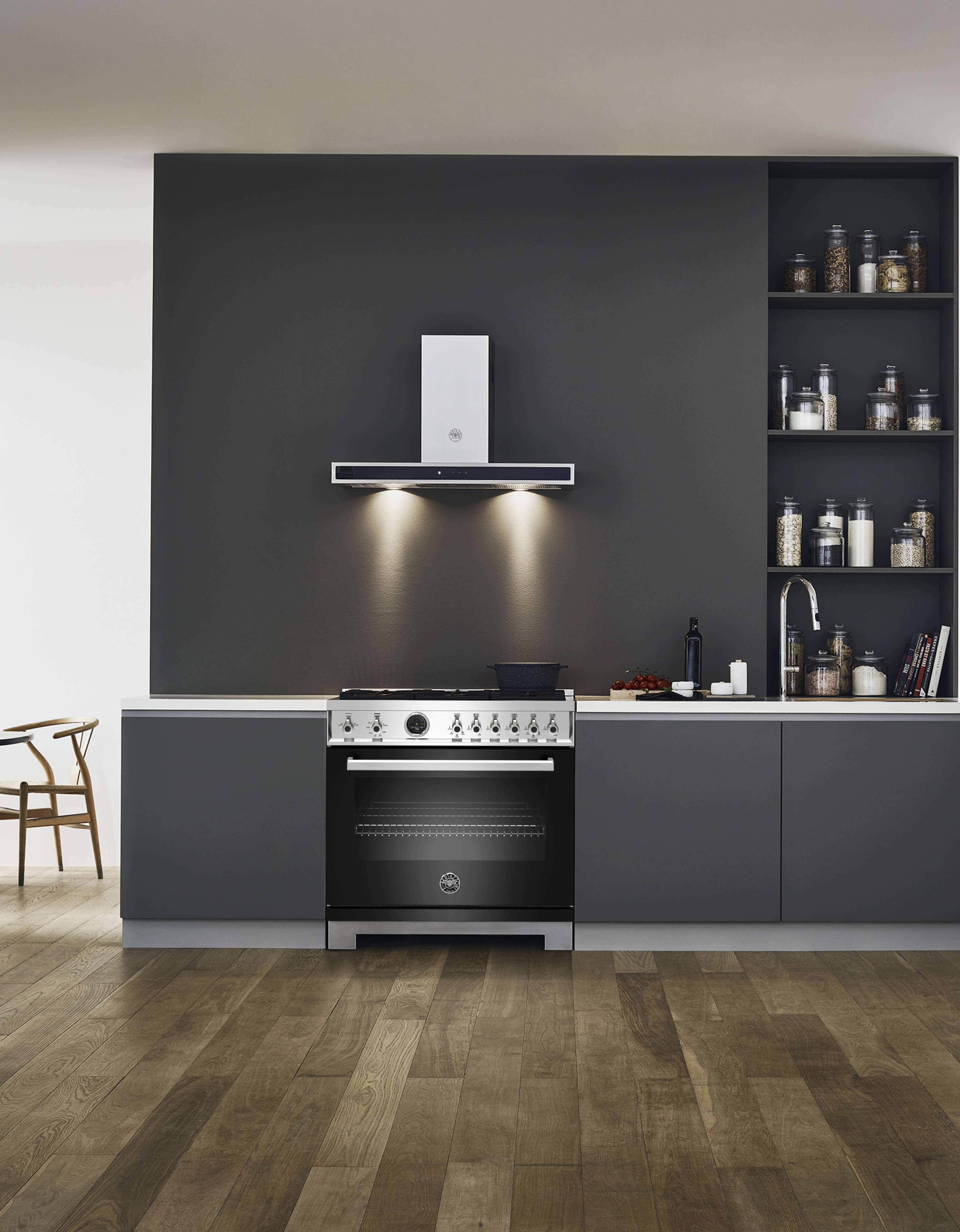 Bertazzoni - PROF366DFSNET - 36 Professional Series range - Electric self  clean oven - 6 brass burners-PROF366DFSNET | Best Home Appliances