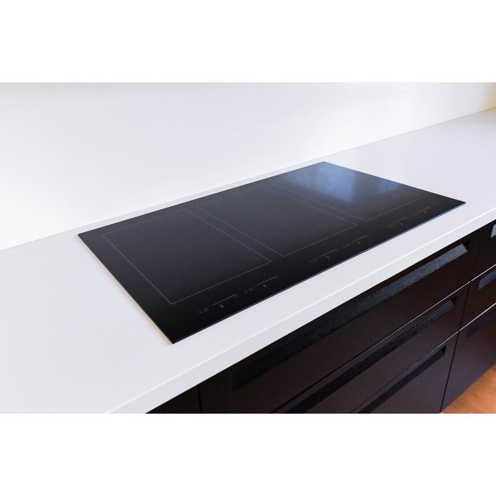 Model: JIC4736HB | Jenn-Air Oblivion 36" Induction Flex Cooktop