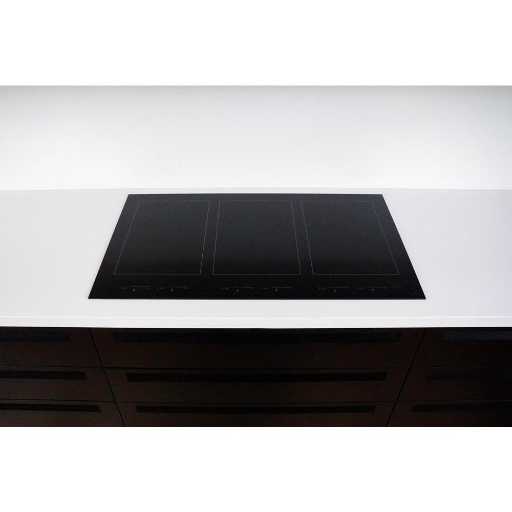 Model: JIC4736HB | Jenn-Air Oblivion 36" Induction Flex Cooktop