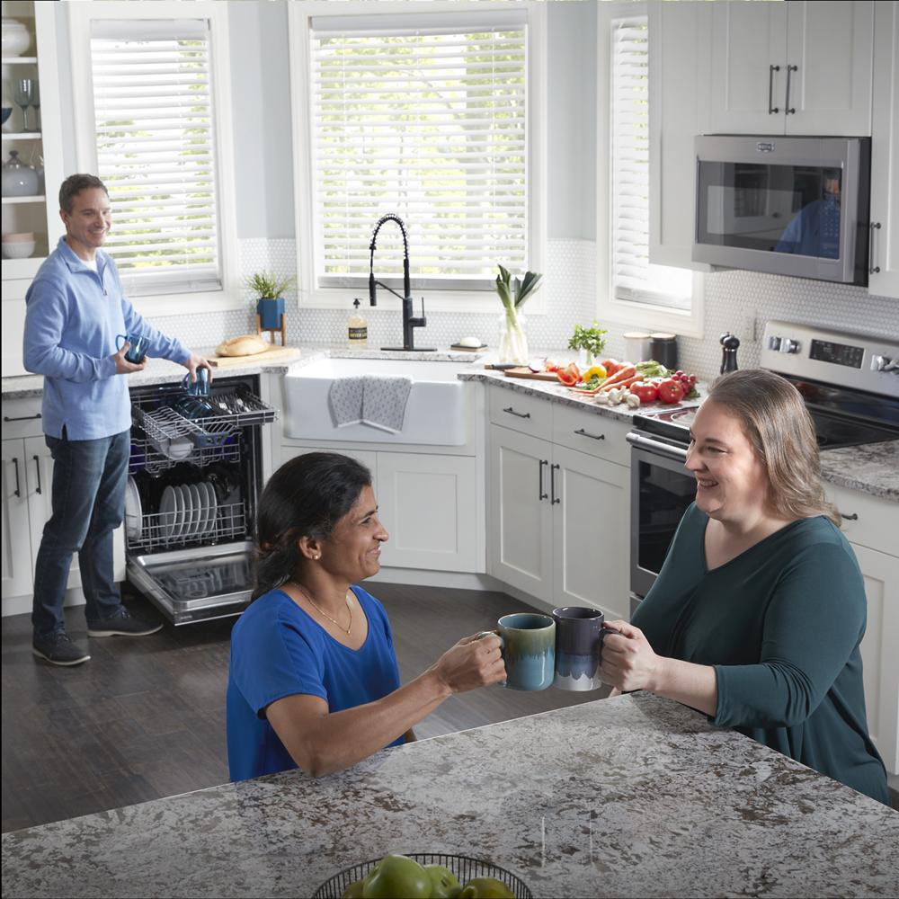 Model: MMV4207JZ | Maytag Over-the-Range Microwave with Dual Crisp feature - 1.9 cu. ft.