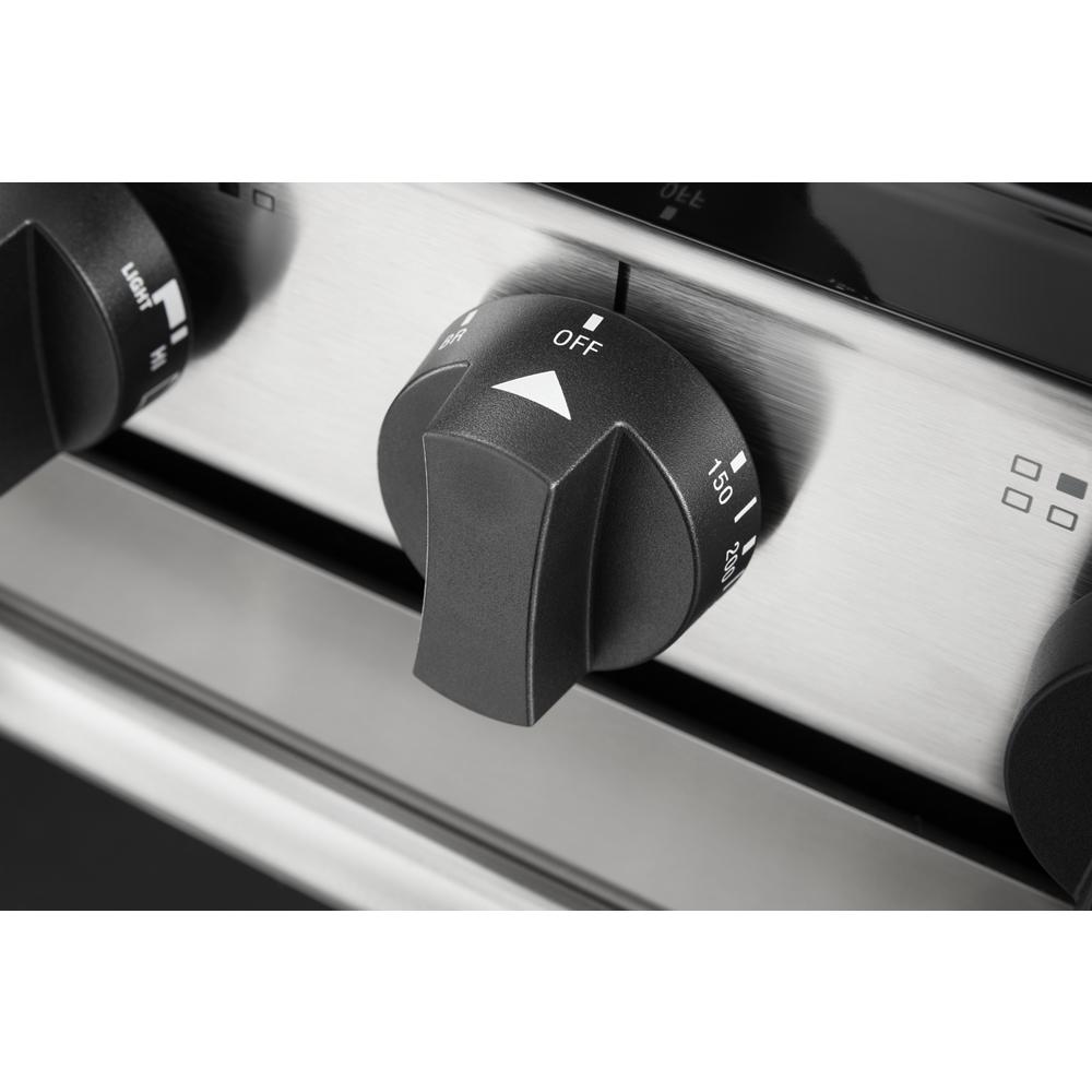 Model: WFG500M4HS | Whirlpool 24-inch Freestanding Gas Range with Sealed Burners