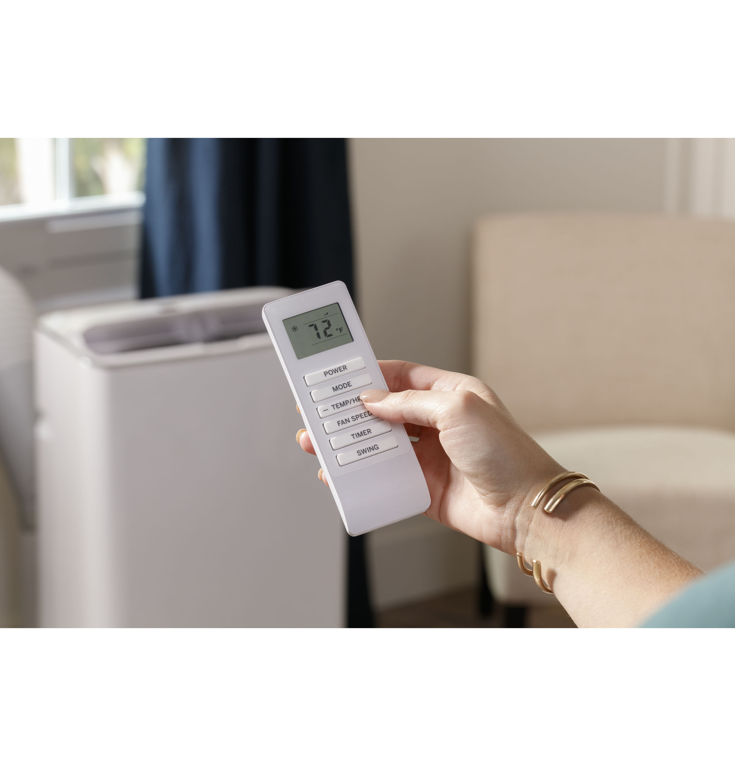 Model: APCA14YBMW | GE GE® 9,850 BTU SACC Smart Portable Air Conditioner for Medium Rooms up to 550 sq ft. (14,000 BTU ASHRAE)