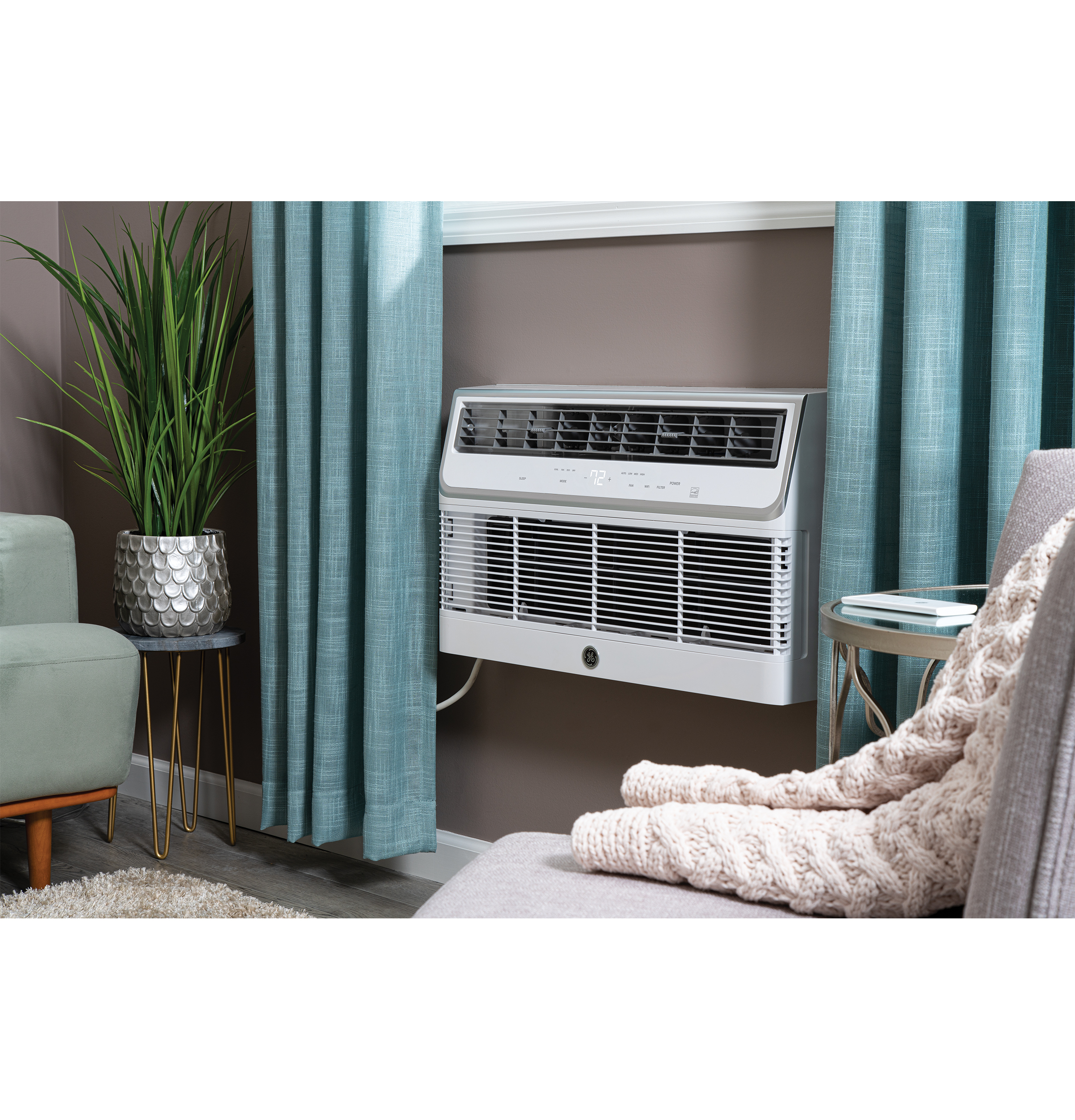 Model: AJCQ10DWH | GE GE® ENERGY STAR® 230/208V Cool-Only 10,000 BTU Built-In Room Air Conditioner