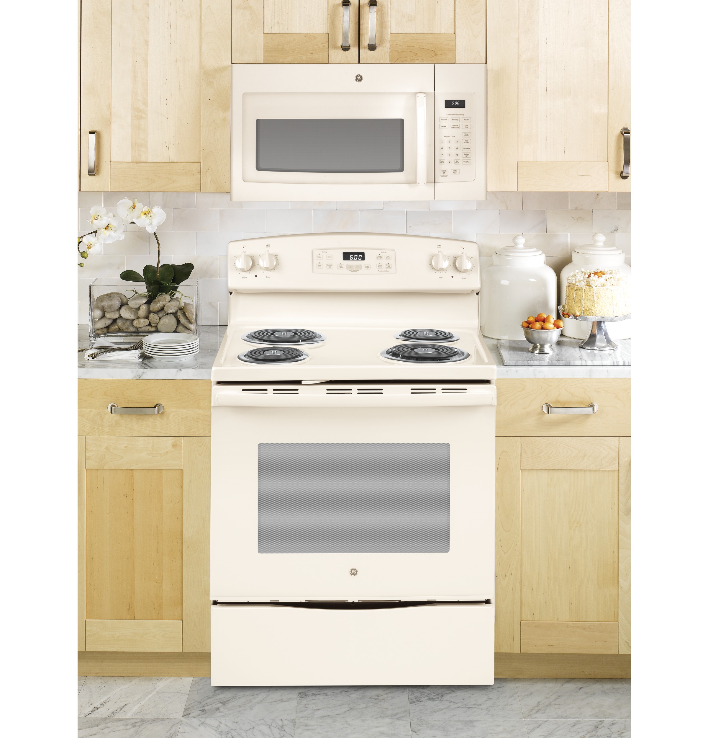 Model: JVM3160DFCC | GE GE® 1.6 Cu. Ft. Over-the-Range Microwave Oven