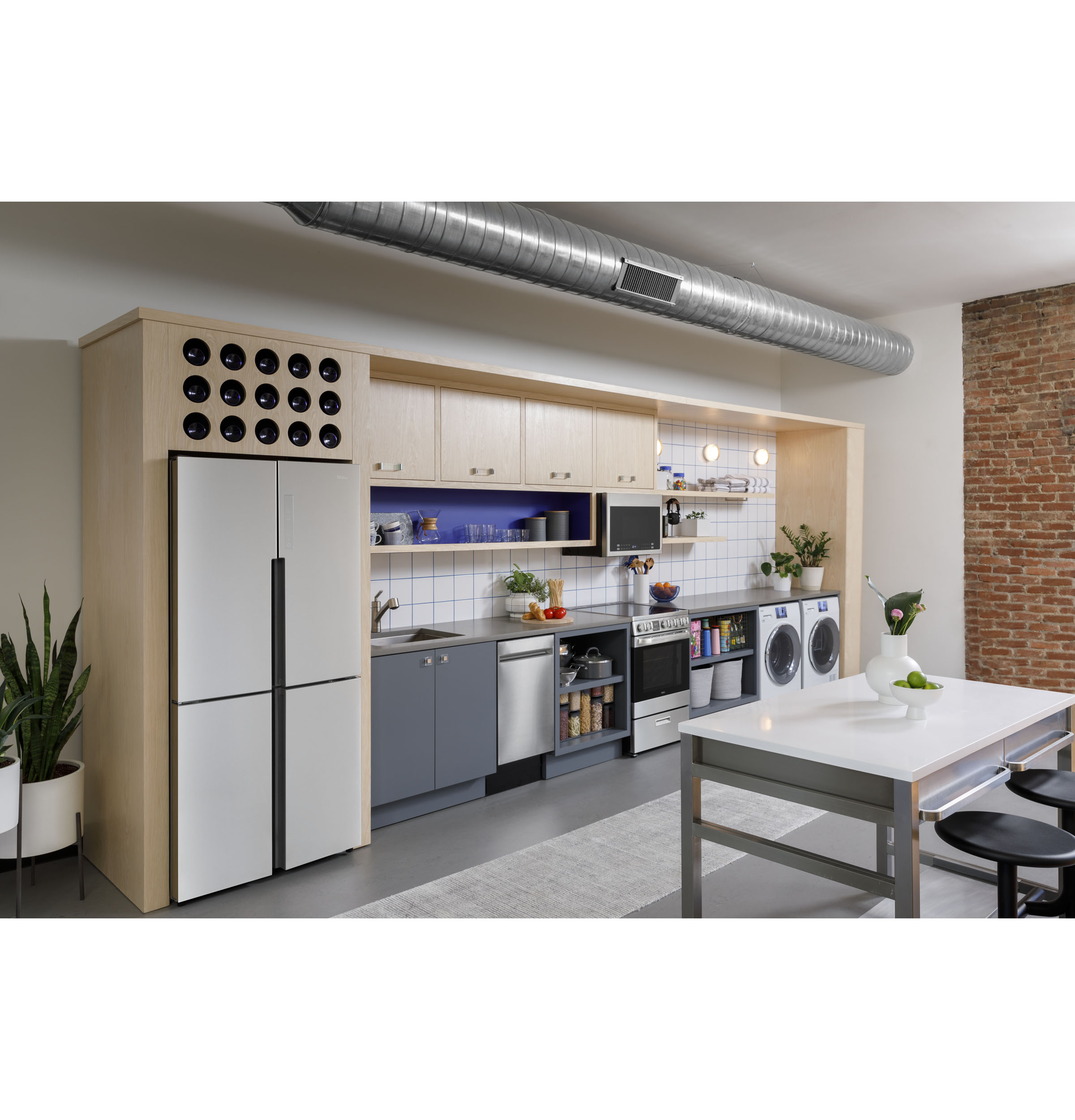 Model: QDT125SSLSS | Haier Haier ENERGY STAR® 18" Stainless Steel Interior Dishwasher with Sanitize Cycle