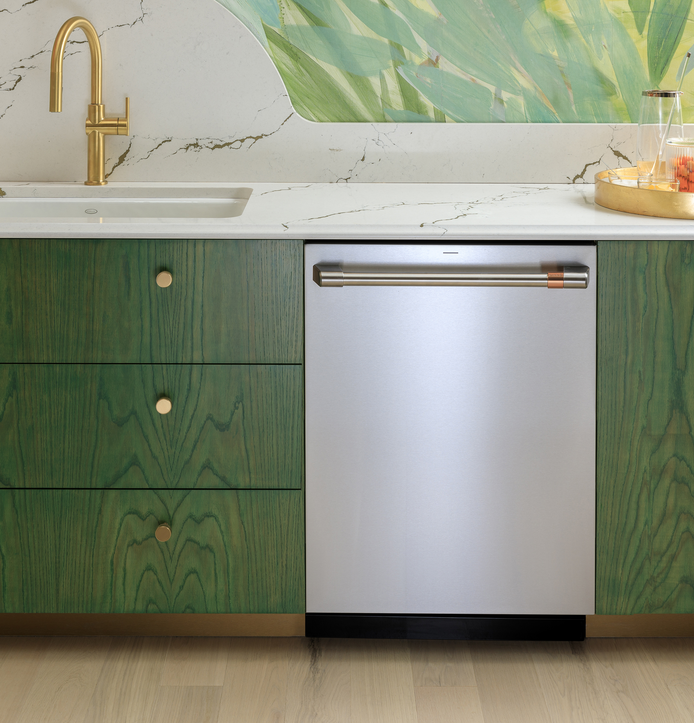 Model: CDT888P2VS1 | Cafe Café™ CustomFit ENERGY STAR Stainless Interior Smart Dishwasher with Ultra Wash Top Rack and Dual Convection Ultra Dry, LED Lights, 39 dBA