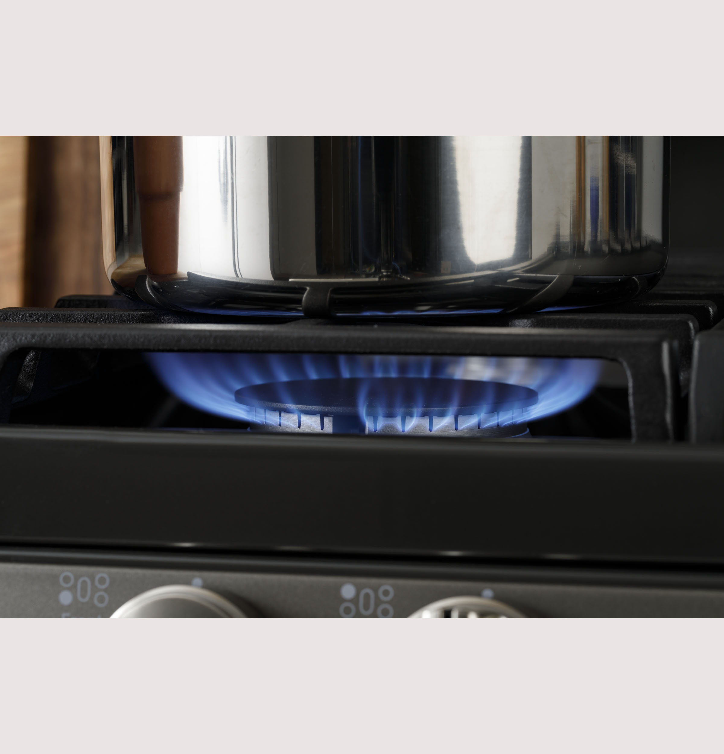 Model: JGB735SPSS | GE GE® 30" Free-Standing Gas Convection Range with No Preheat Air Fry