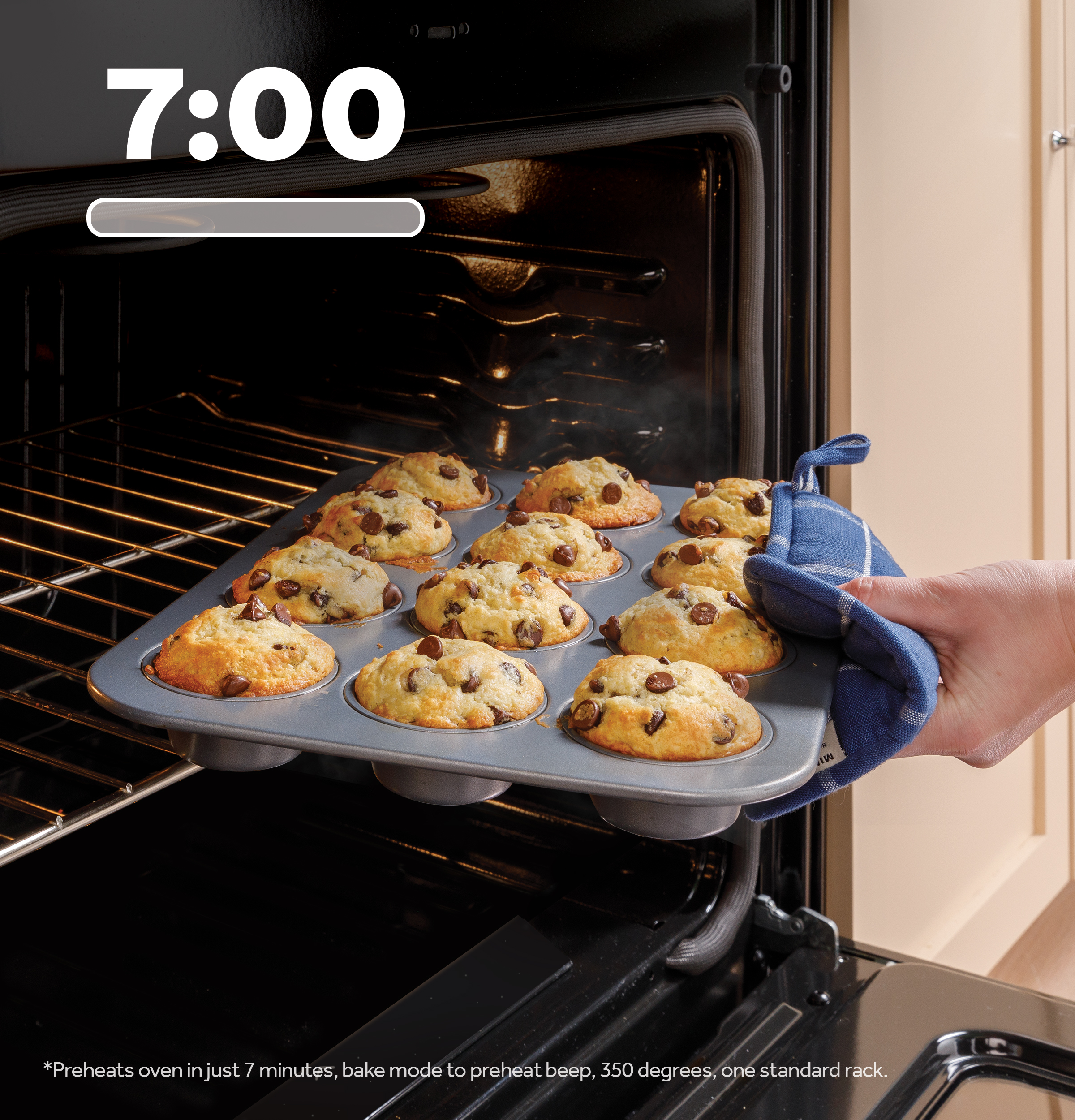 Model: GRF600AVWW | GE GE® ENERGY STAR® 30" Free-Standing Electric Convection Range with No Preheat Air Fry and EasyWash™ Oven Tray