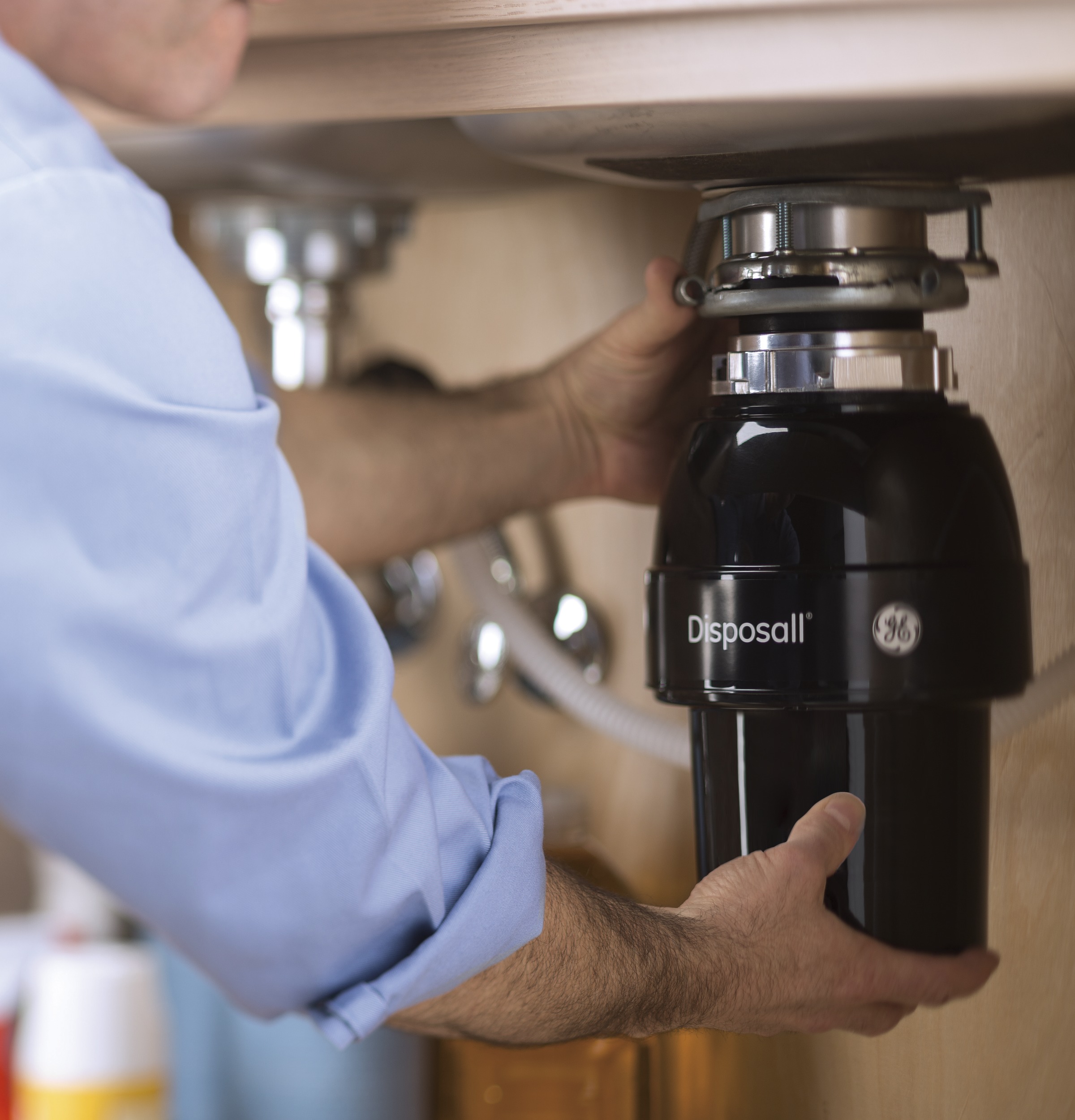Model: GFC320N | GE GE DISPOSALL® 1/3 HP Continuous Feed Garbage Disposer Non-Corded
