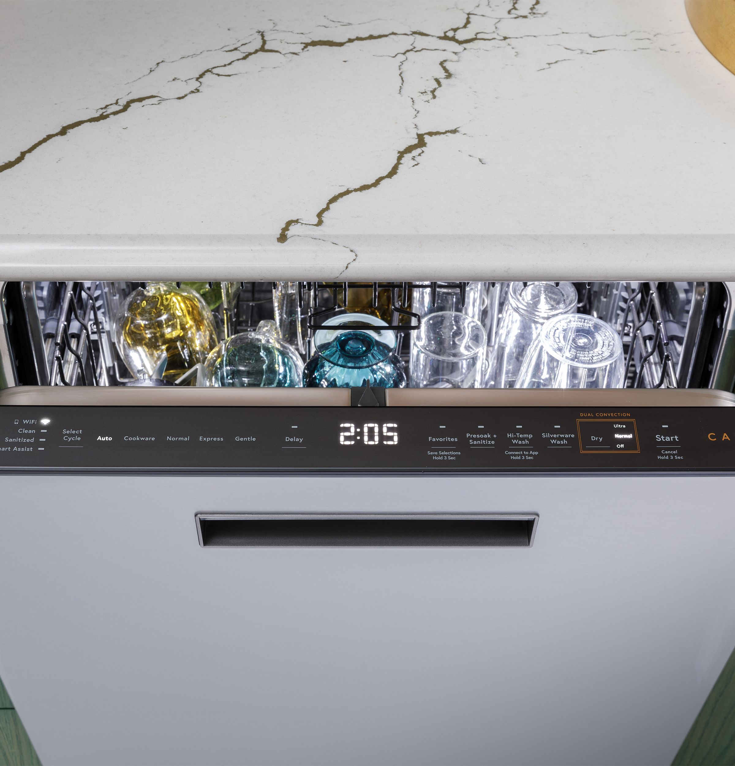 Model: CDP888M5VS5 | Cafe Café™ CustomFit ENERGY STAR Stainless Interior Smart Dishwasher with Ultra Wash Top Rack and LED Lights, 39 dBA in Platinum Glass