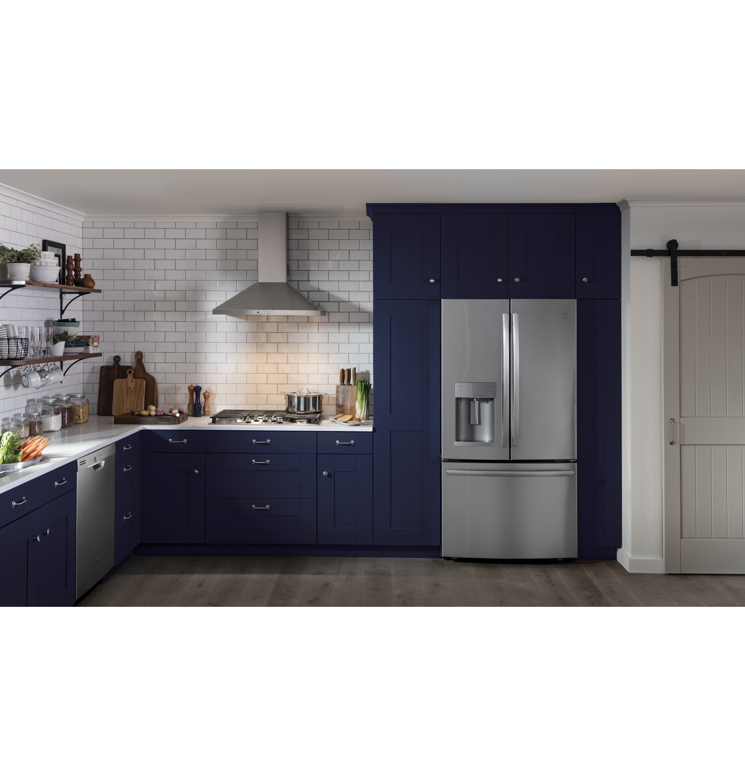 GE JGP5030SLSS GE® 30" BuiltIn Gas Cooktop with 5 Burners and