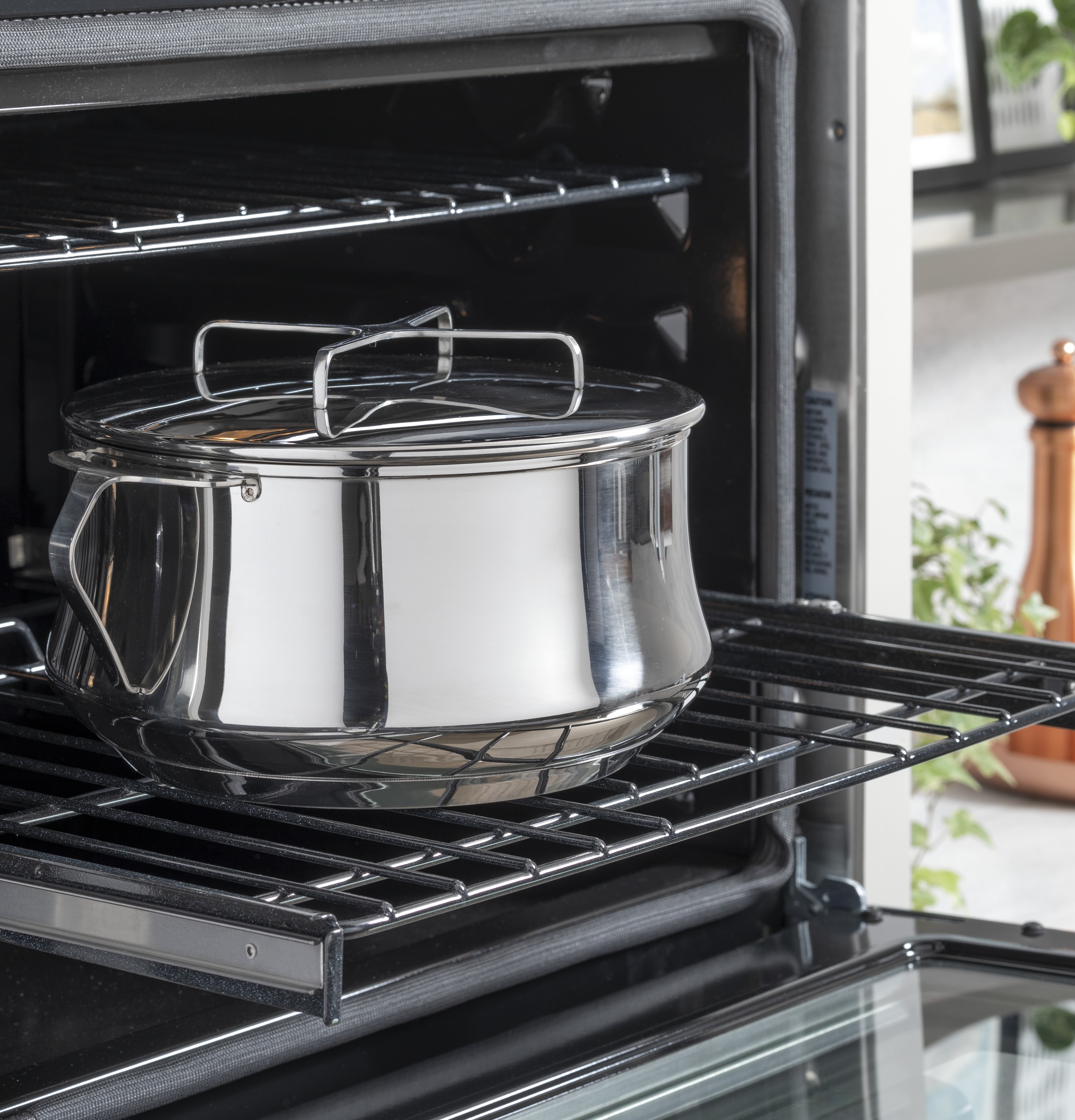 Model: CTD90FP2NS1 | Cafe Café™ Professional Series 30" Smart Built-In Convection French-Door Double Wall Oven