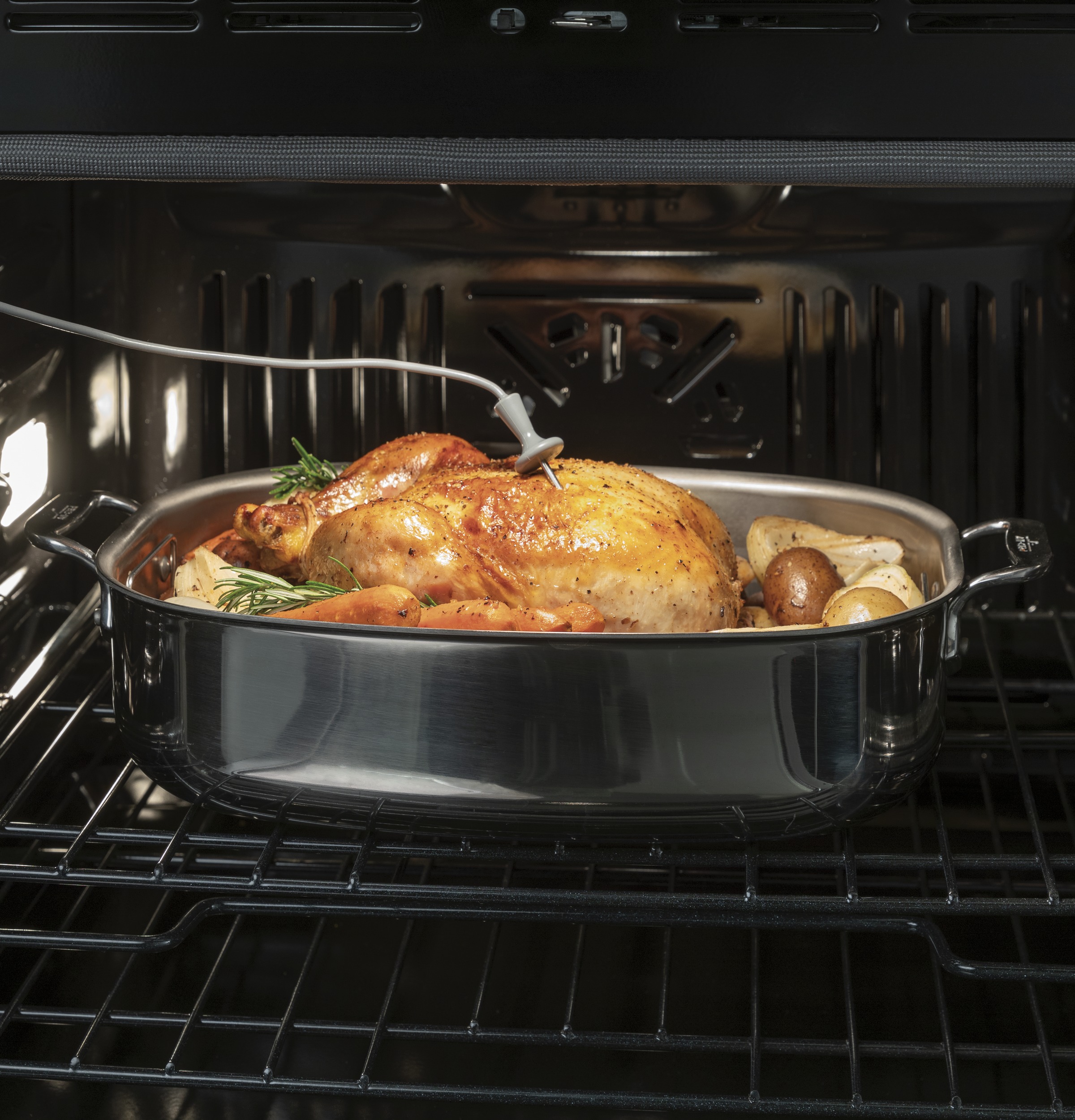 Model: CTD90FP2NS1 | Cafe Café™ Professional Series 30" Smart Built-In Convection French-Door Double Wall Oven