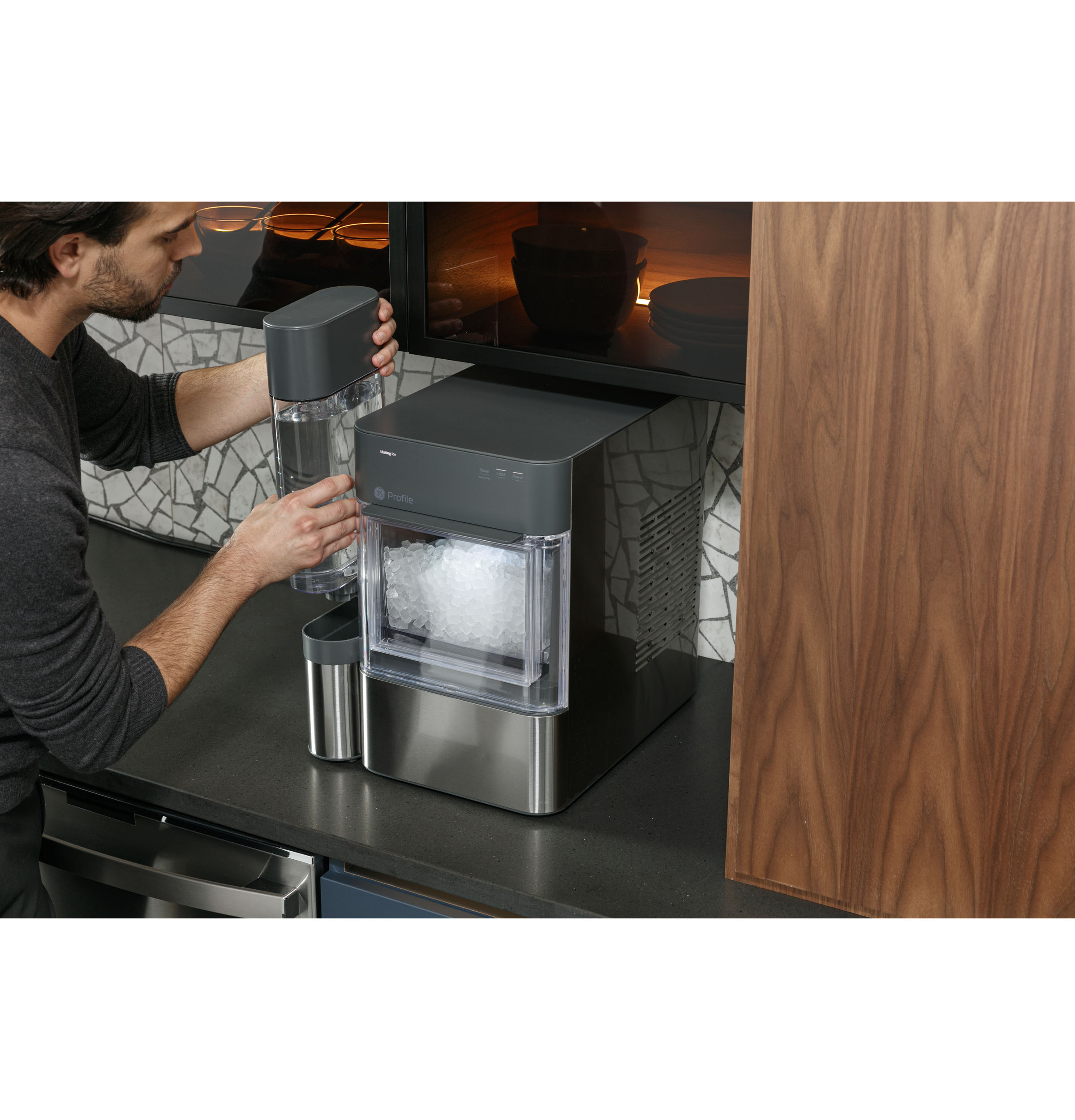 Model: P4AAKASSPSS | GE Profile GE Profile™ Opal™ 2.0 Nugget Ice Maker - SideTank Accessory