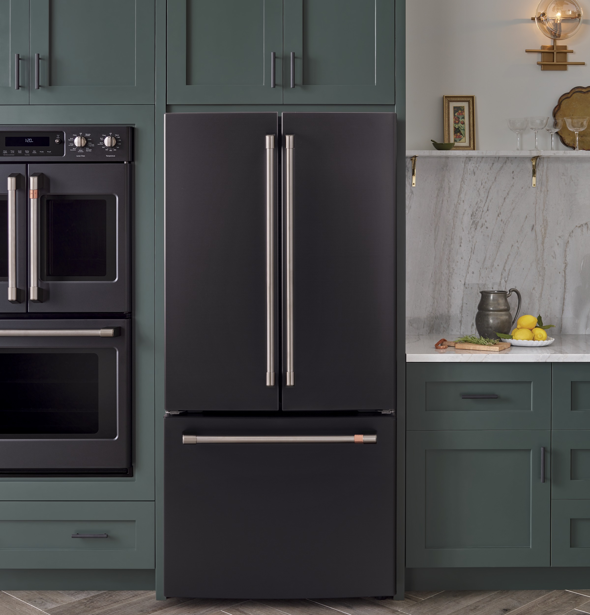 Model: CWE19SP3ND1 | Cafe Café™ ENERGY STAR® 18.6 Cu. Ft. Counter-Depth French-Door Refrigerator