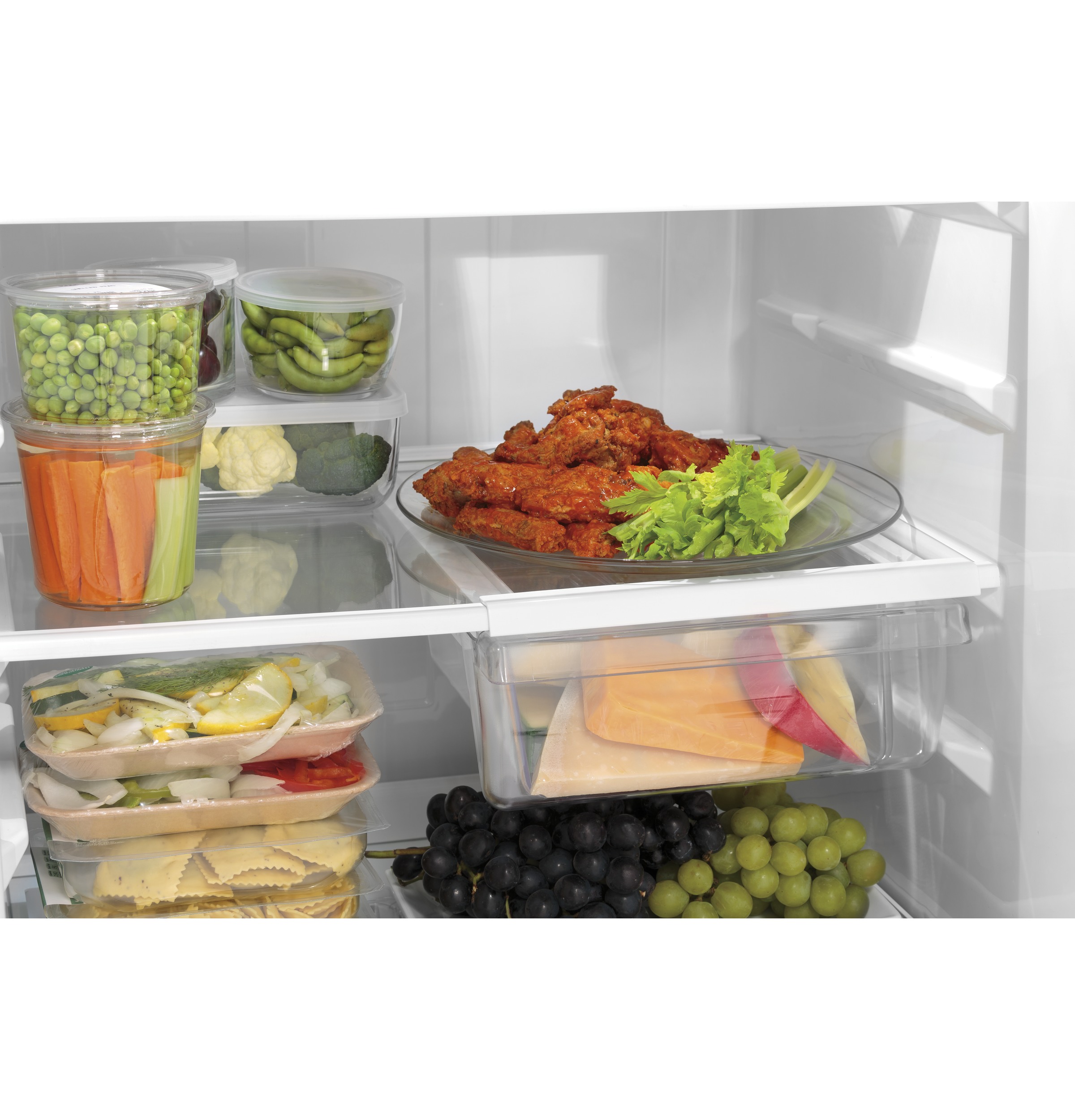 Model: GTS17GTNRWW | GE GE® 16.6 Cu. Ft. Top-Freezer Refrigerator