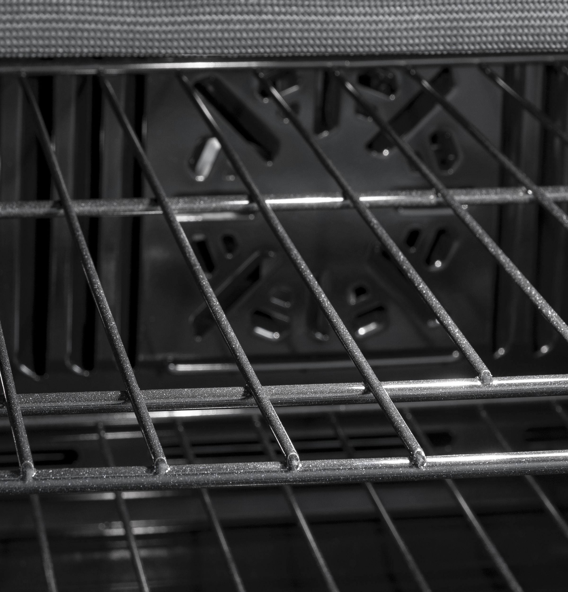 Model: JTS3000SNSS | GE GE® 30" Smart Built-In Self-Clean Single Wall Oven with Never-Scrub Racks