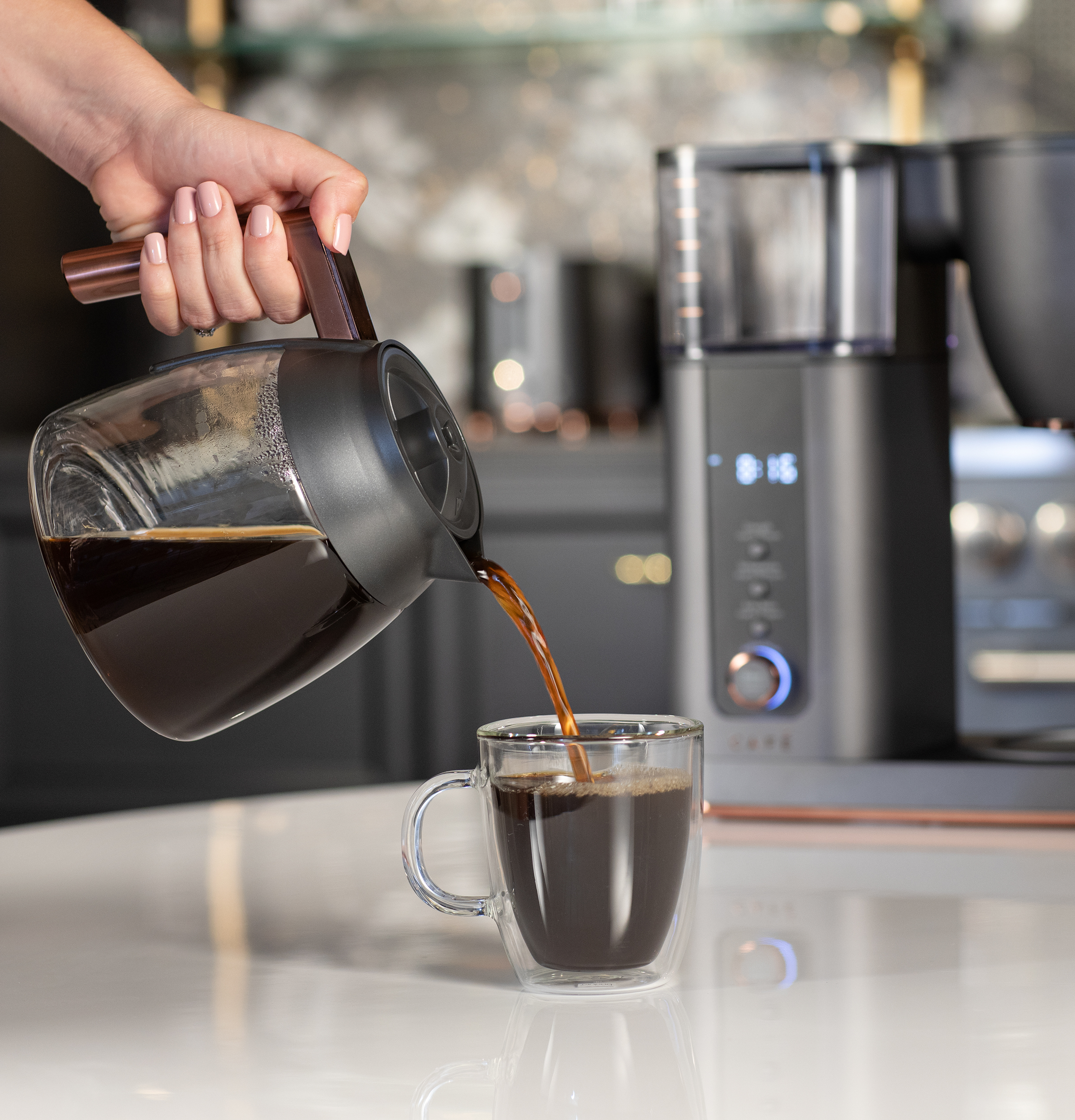 Model: C7CDABS3RD3 | Cafe Café™ Specialty Drip Coffee Maker with Glass Carafe