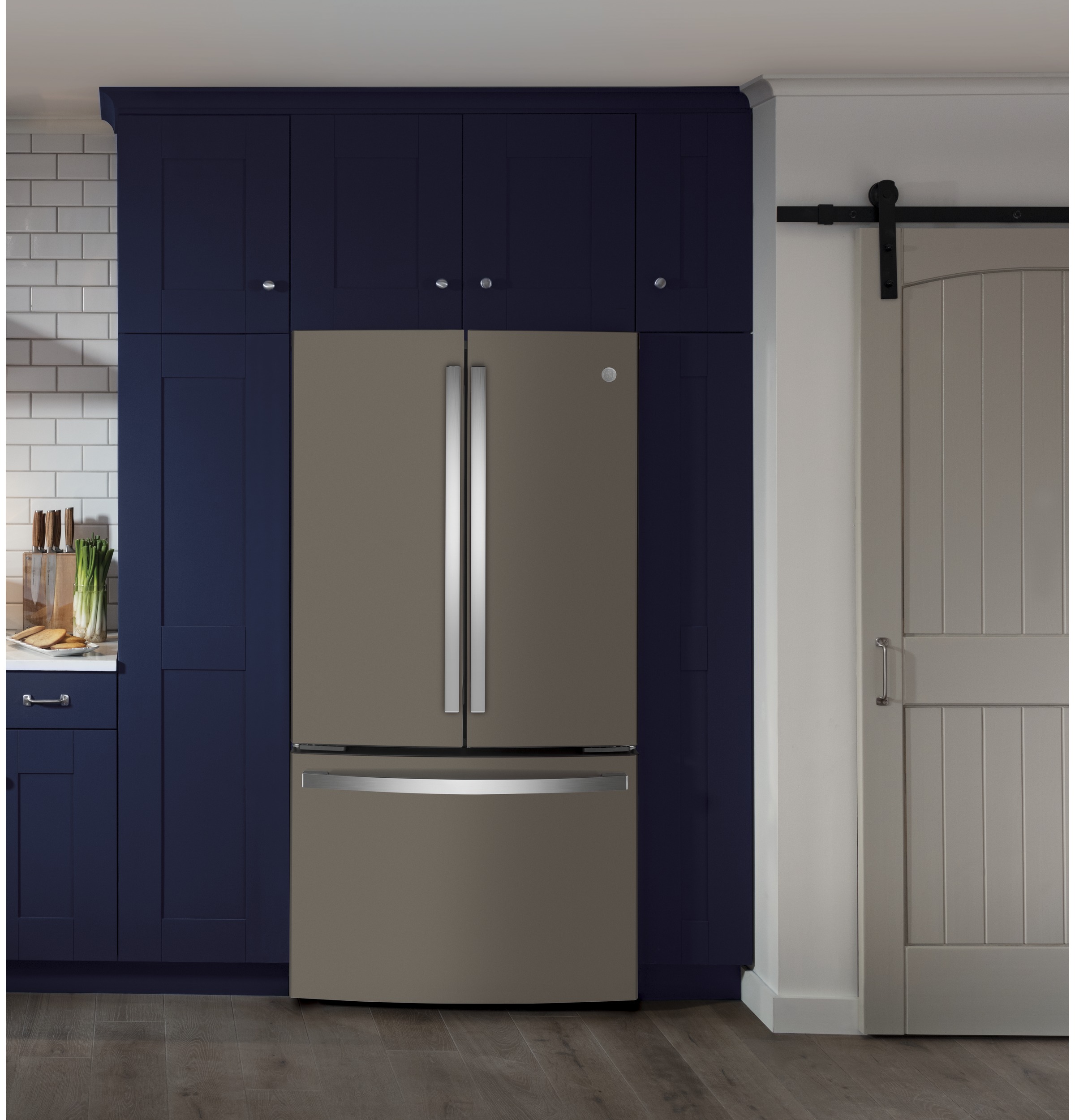 Model: GWE23GMNES | GE GE® ENERGY STAR® 23.1 Cu. Ft. Counter-Depth French-Door Refrigerator