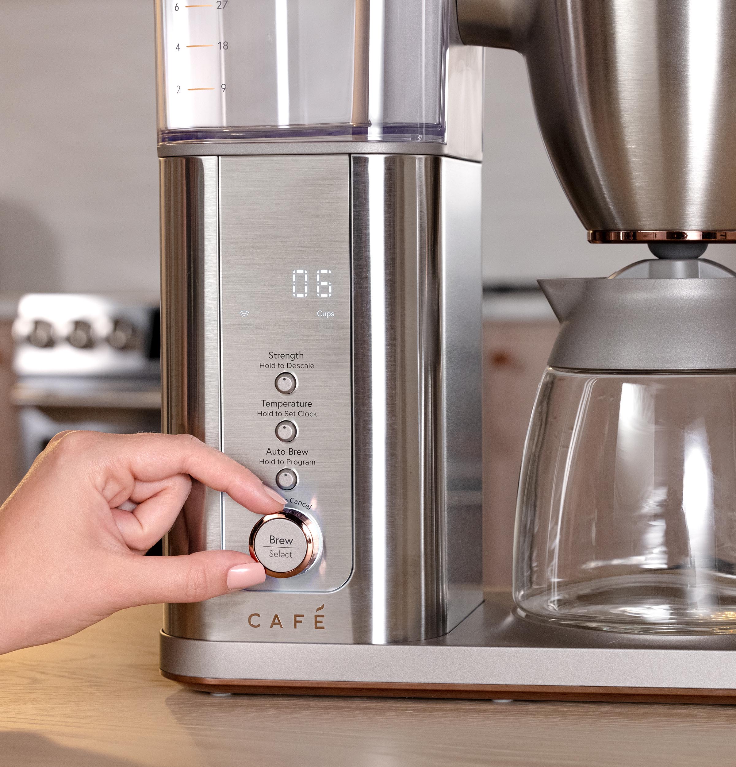 Model: C7CDABS2RS3 | Cafe Café™ Specialty Drip Coffee Maker with Glass Carafe