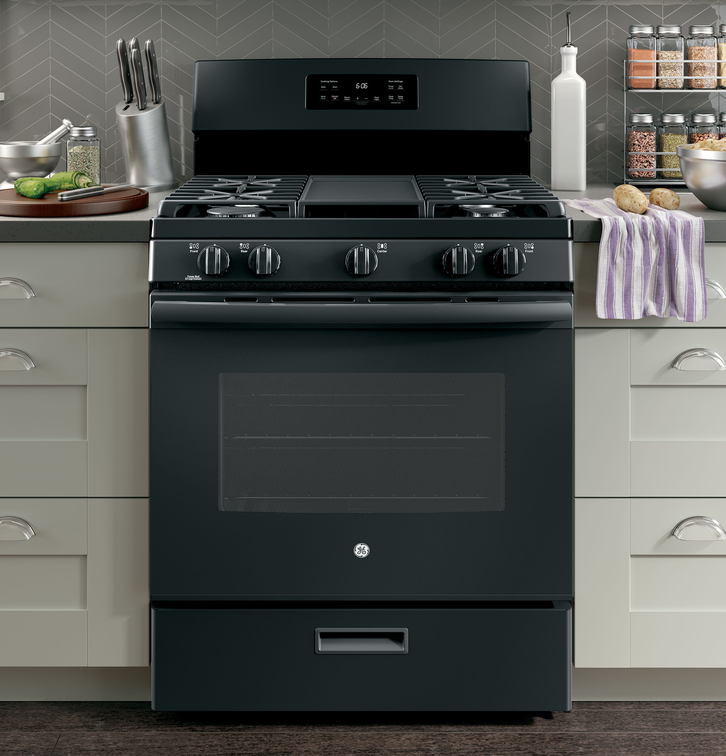 Model: JGBS66DEKBB | GE GE® 30" Free-Standing Gas Range