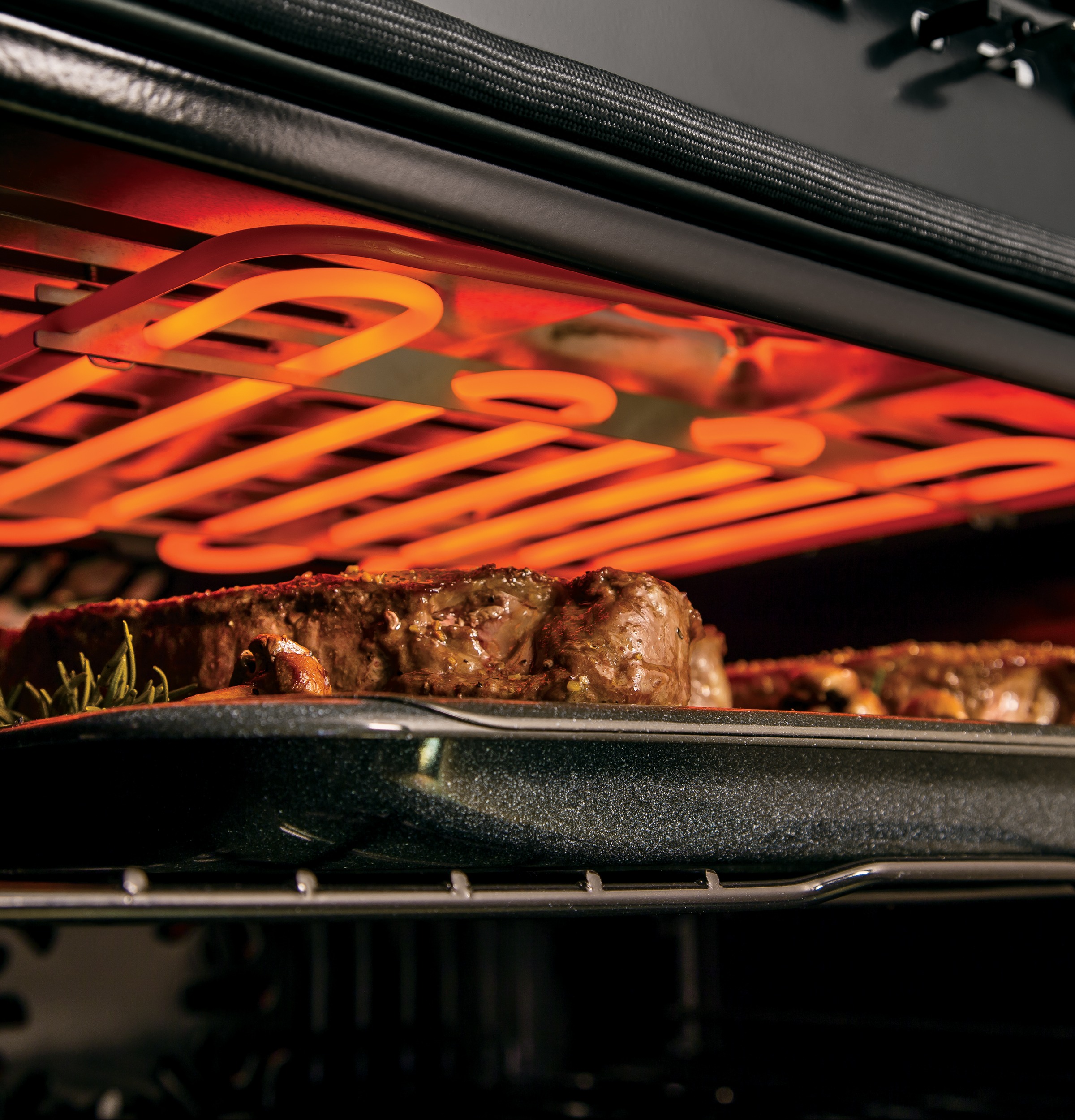 Model: CTD90FP3ND1 | Cafe Café™ Professional Series 30" Smart Built-In Convection French-Door Double Wall Oven