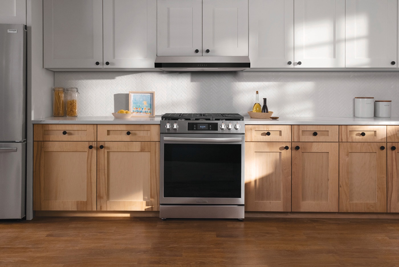 Model: FCVW3662AS | Frigidaire Undercabinet 36" Ventilation Hood