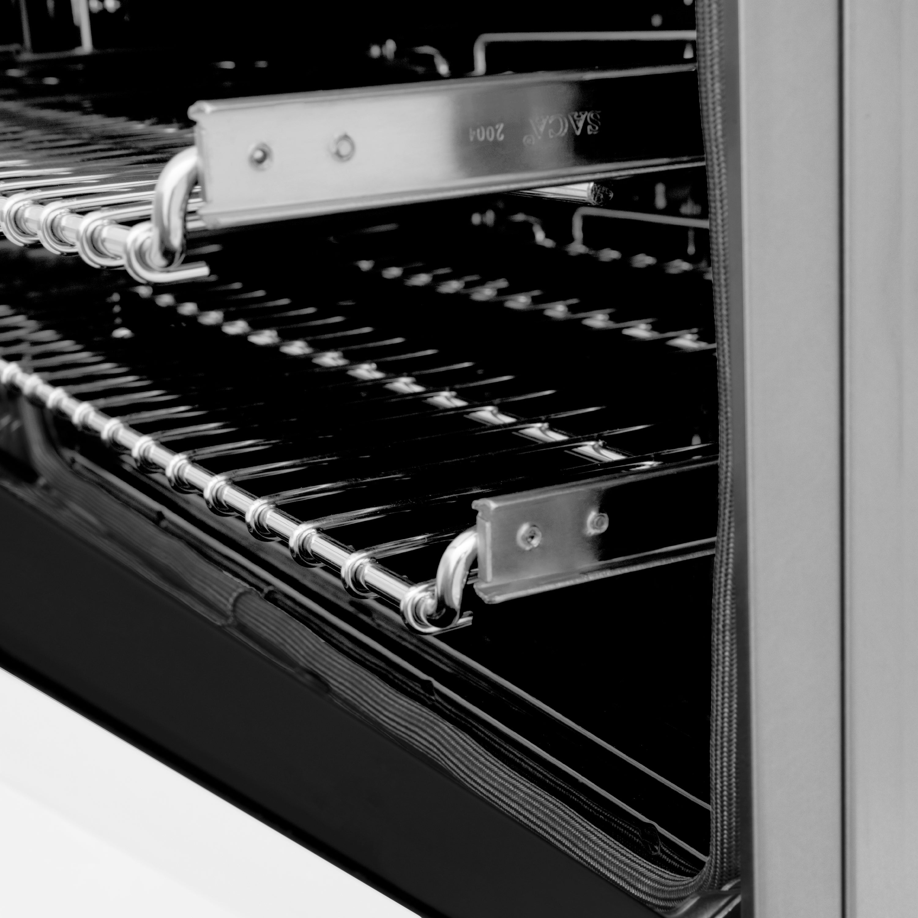 Model: RAZ-WM-24-MB | ZLINE 24" 2.8 cu. ft. Dual Fuel Range with Gas Stove and Electric Oven