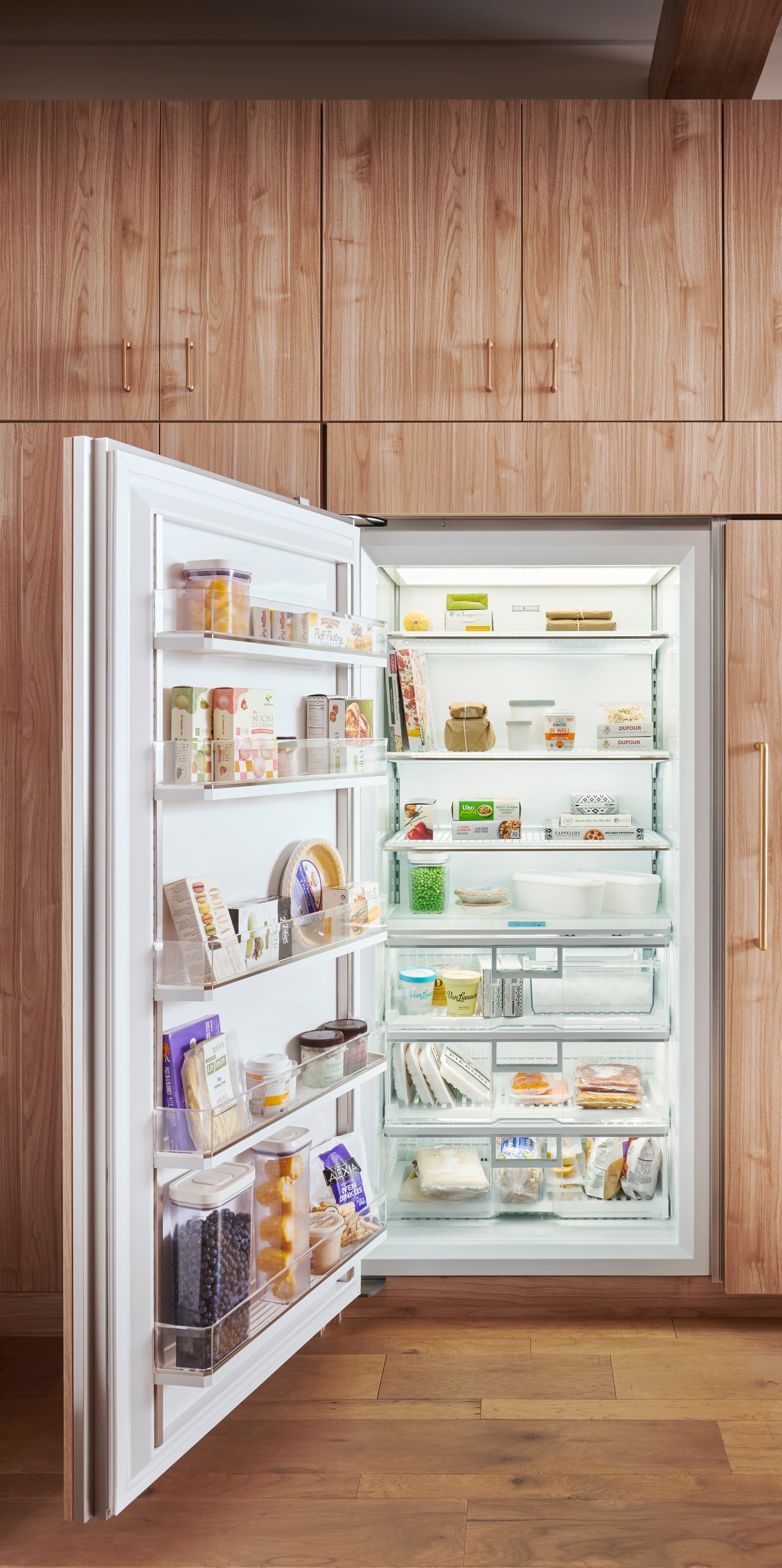 Model: CL3650F/S/P/L | Sub-Zero 36" Classic Freezer